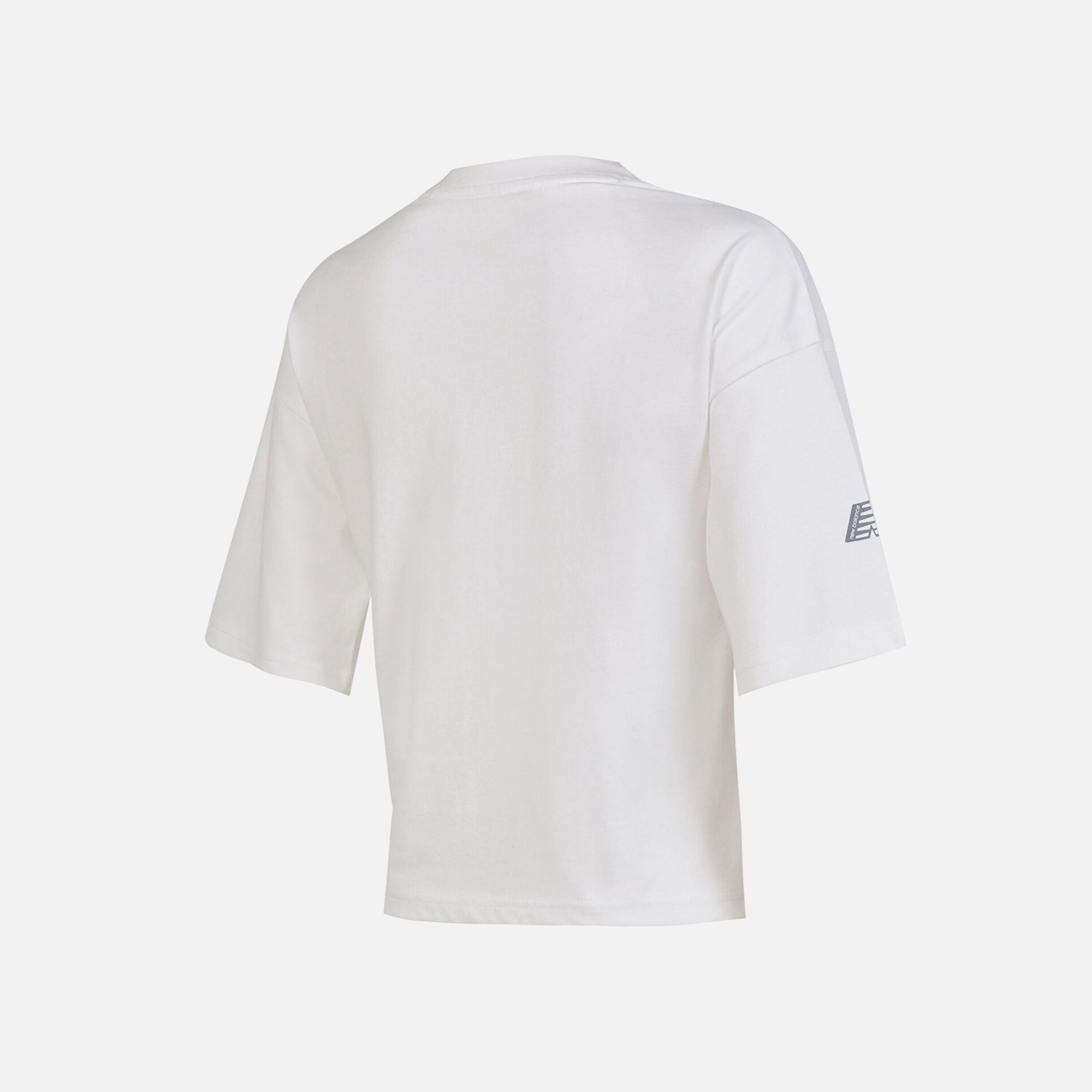 New Balance Sportswear WNT1340 Cropped Short-Sleeve Kadın Tişört