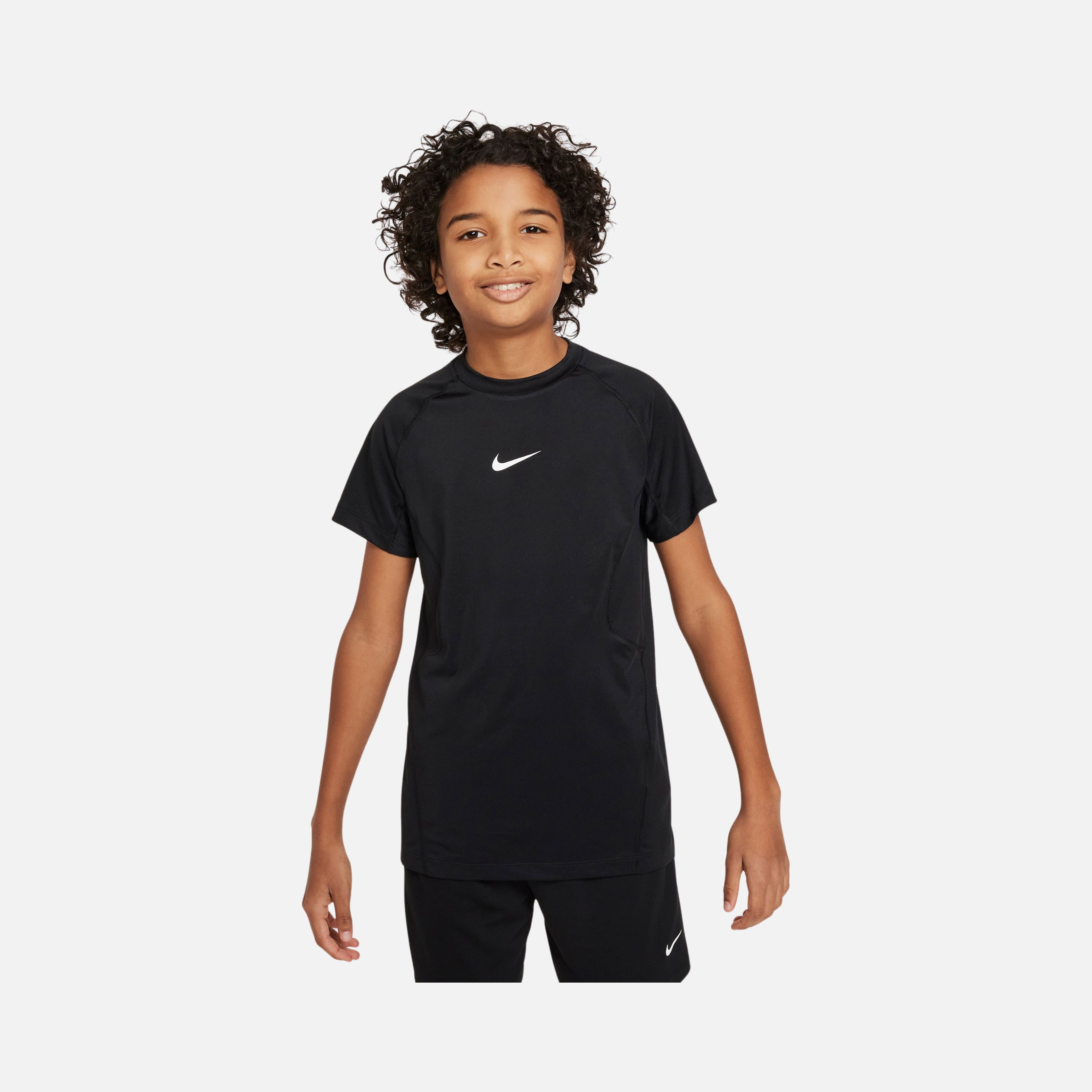 Nike Pro Dri-Fit ''Soft Knit Fabric & Flat Stitch Detail'' Training Short-Sleeve (Boys') Çocuk Tişört