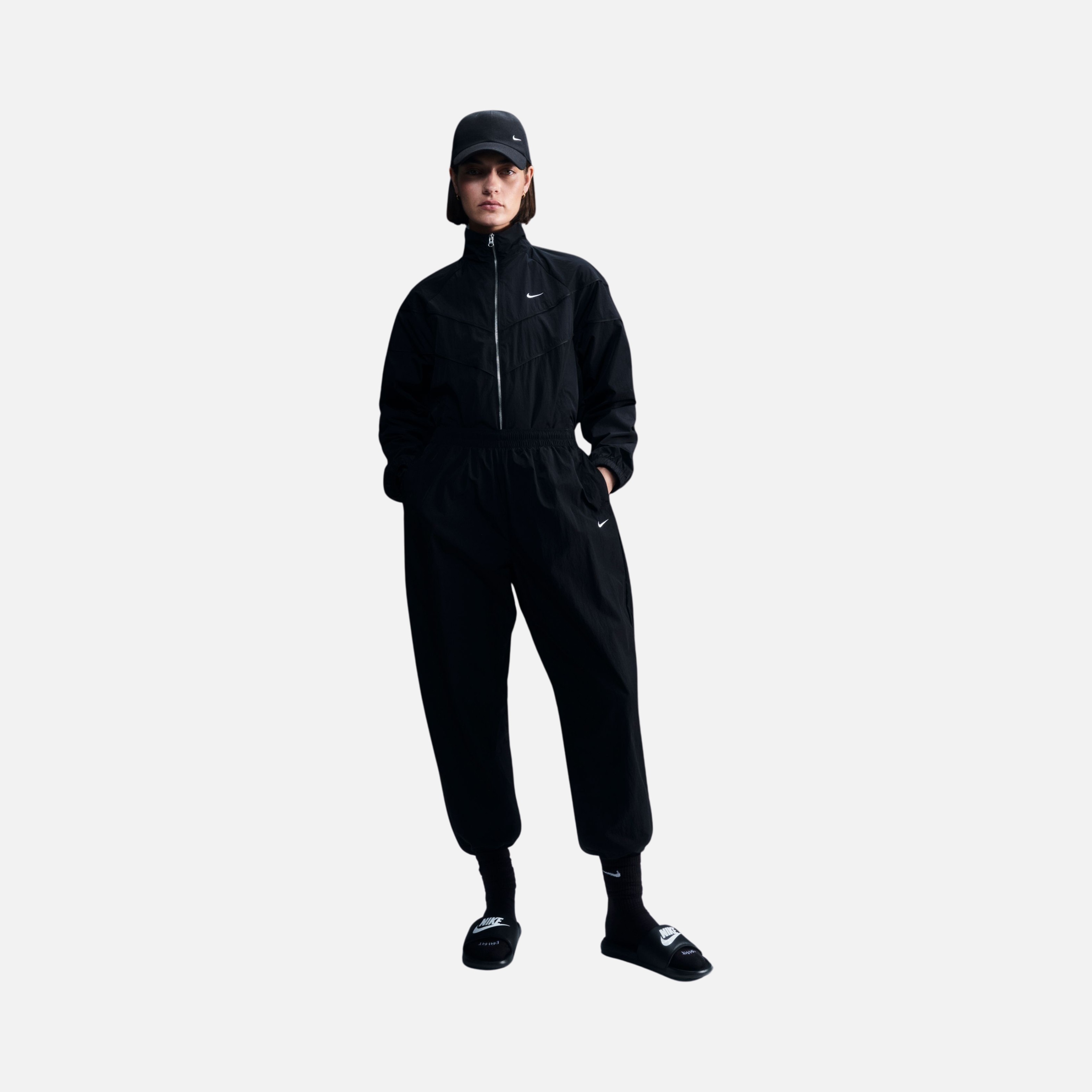 Nike Sportswear Essentials Windrunner Loose UV Woven Lined Full-Zip Kadın Ceket