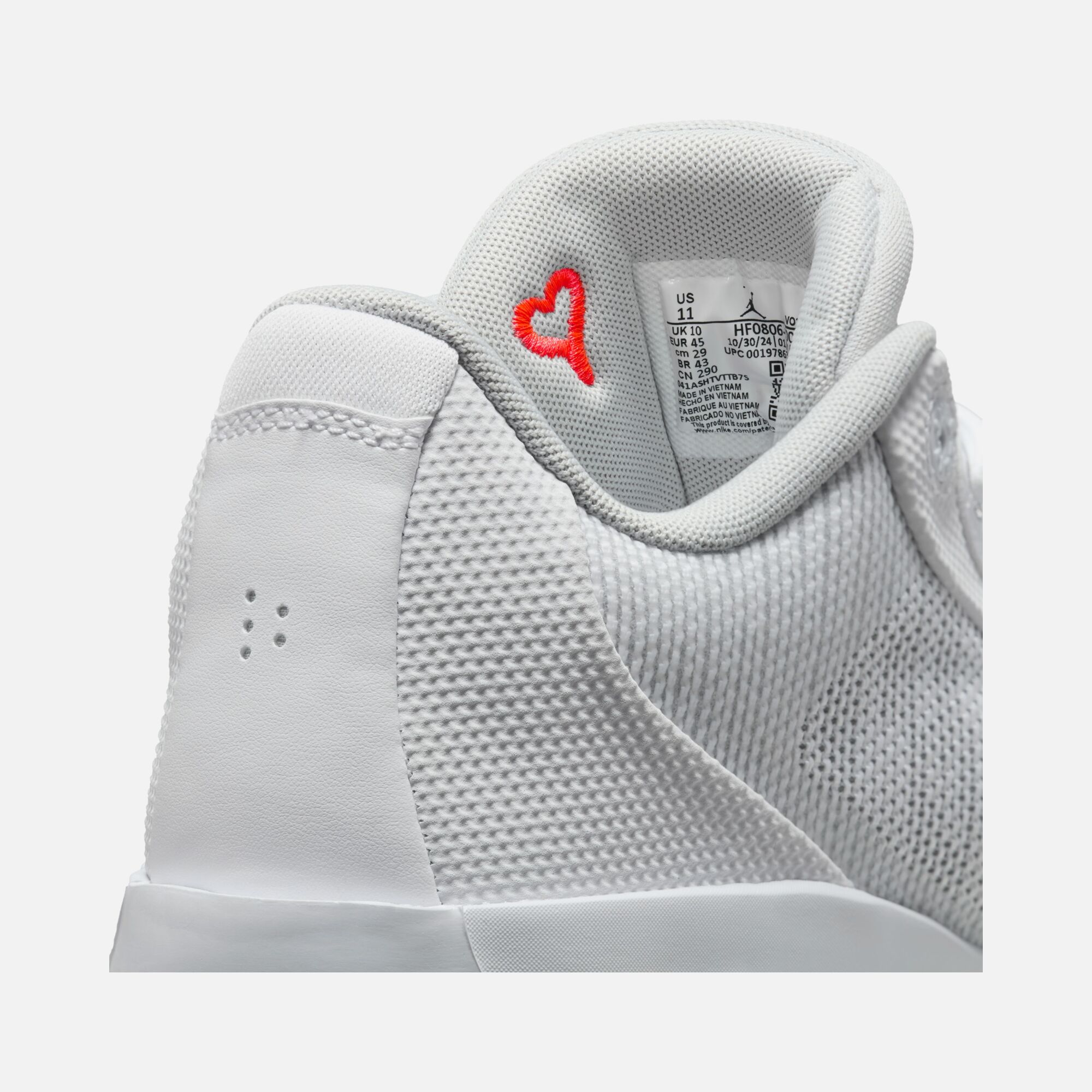 Nike Jordan Luka Doncic 77 Erkek Basketbol Ayakkabısı