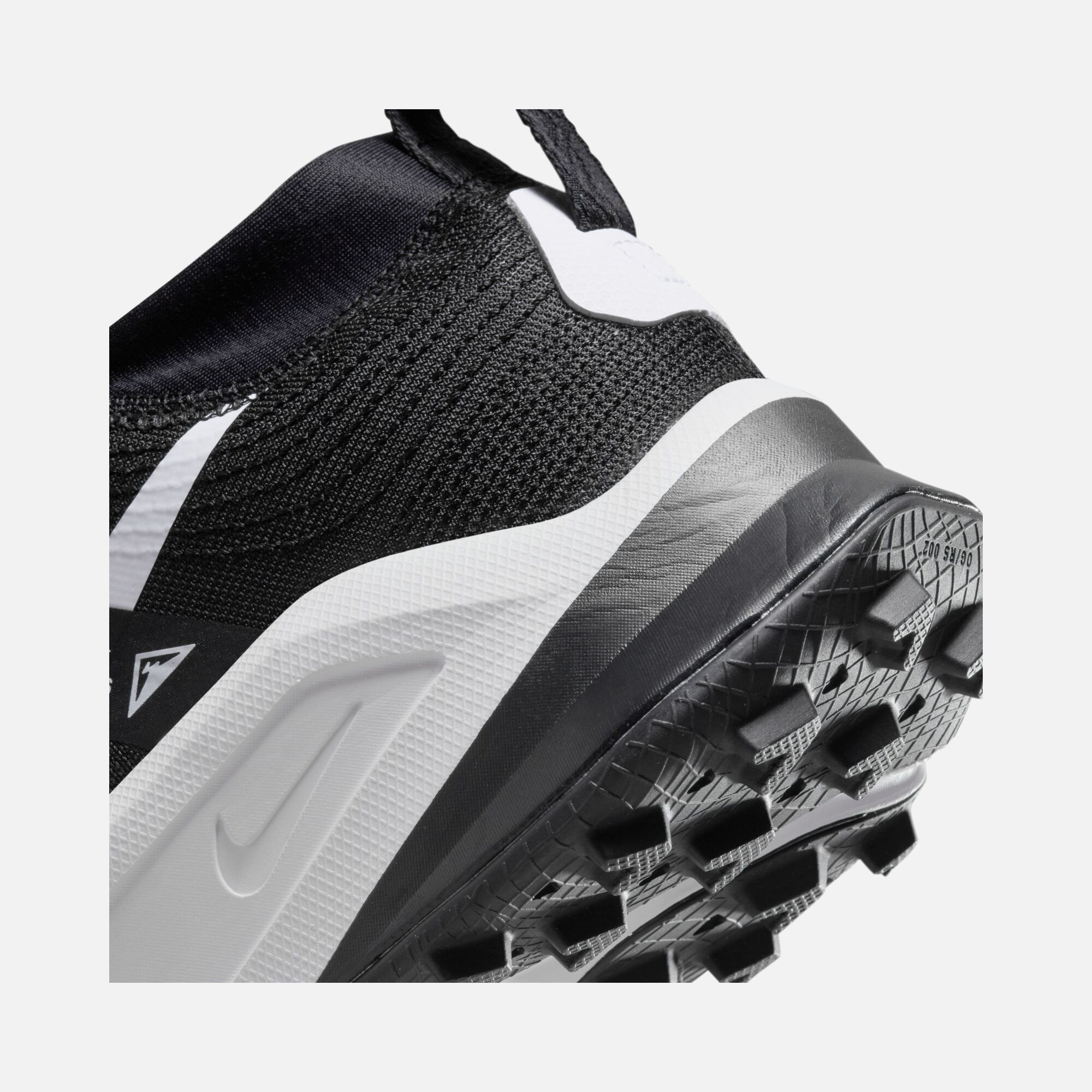 Nike ZoomX Zegama Trail-Running Kadın Spor Ayakkabı