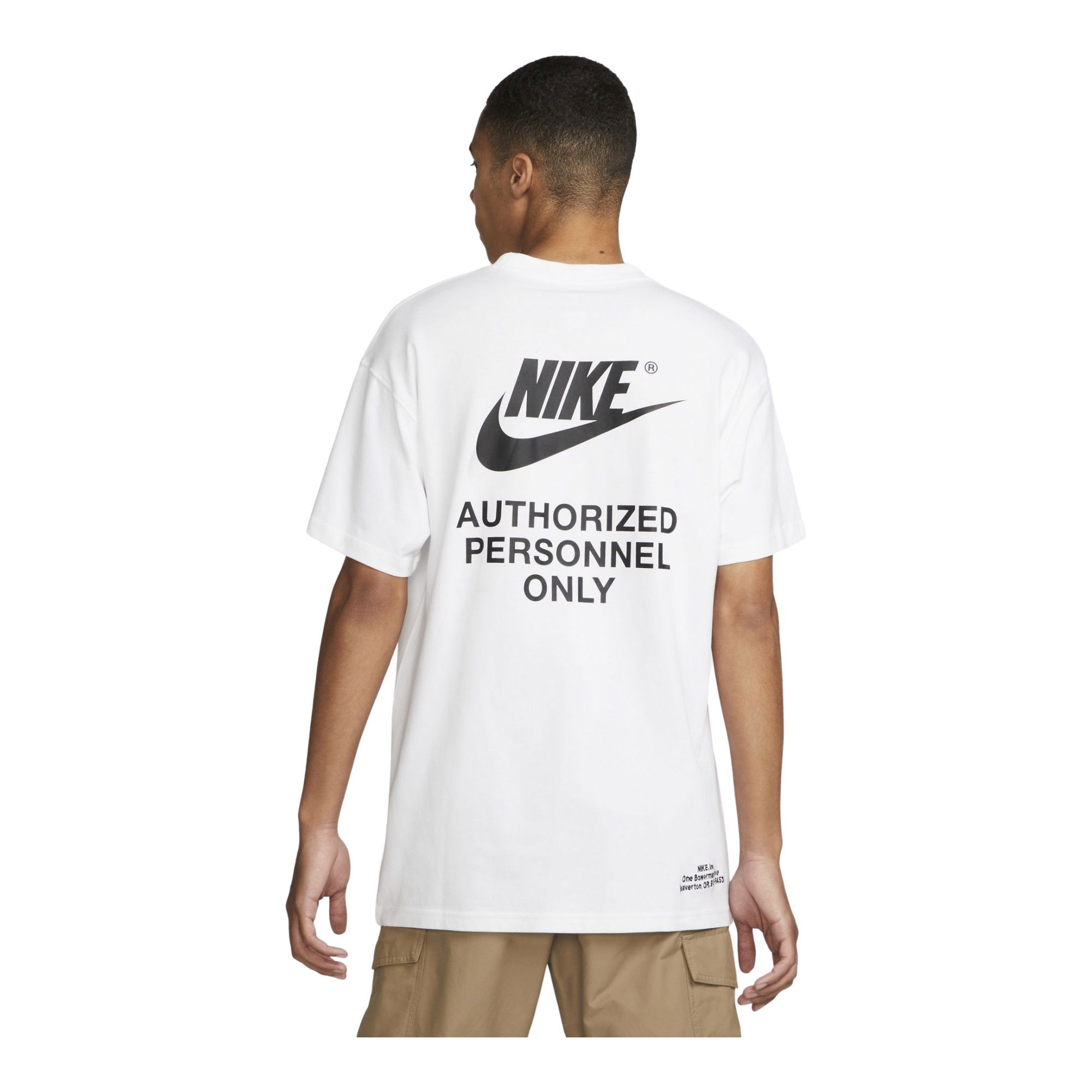 Nike Sportswear ''Authorized Personnel Only'' Graphic Short-Sleeve Erkek Tişört