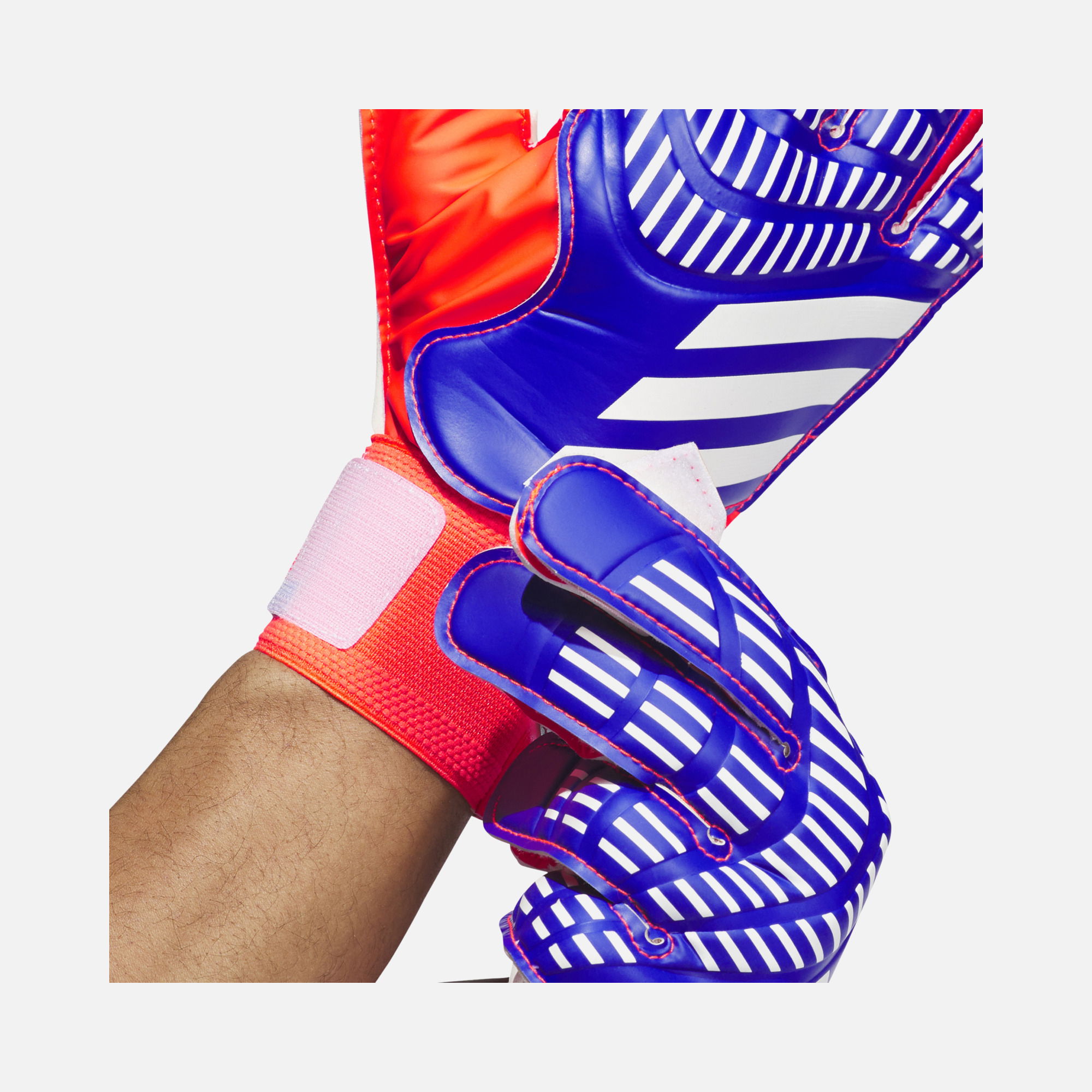 adidas Predator Soft Grip Latex Palm Detail Training Erkek Kaleci Eldiveni