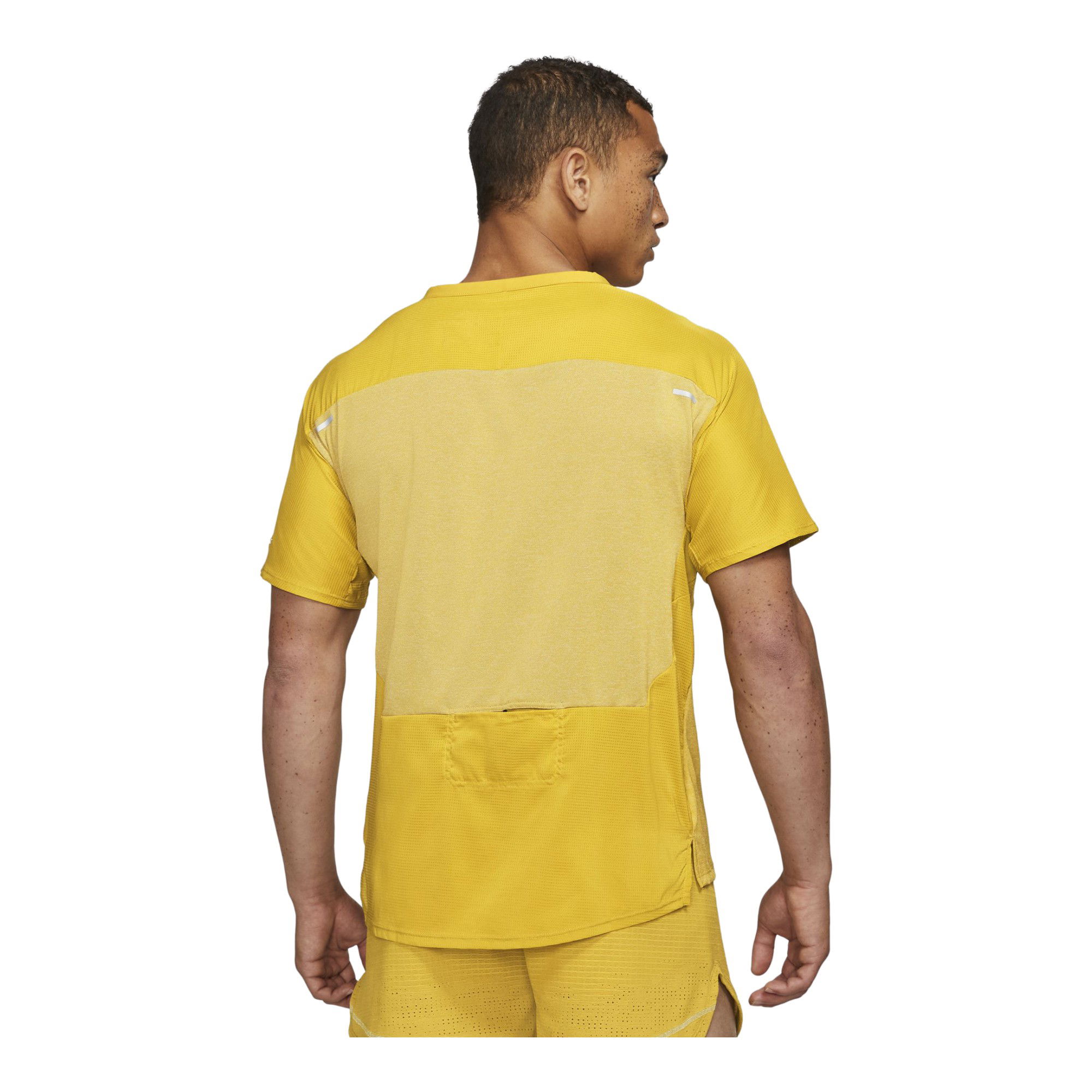 Nike Techknit Ultra Run Division Short-Sleeve Running Erkek Tişört