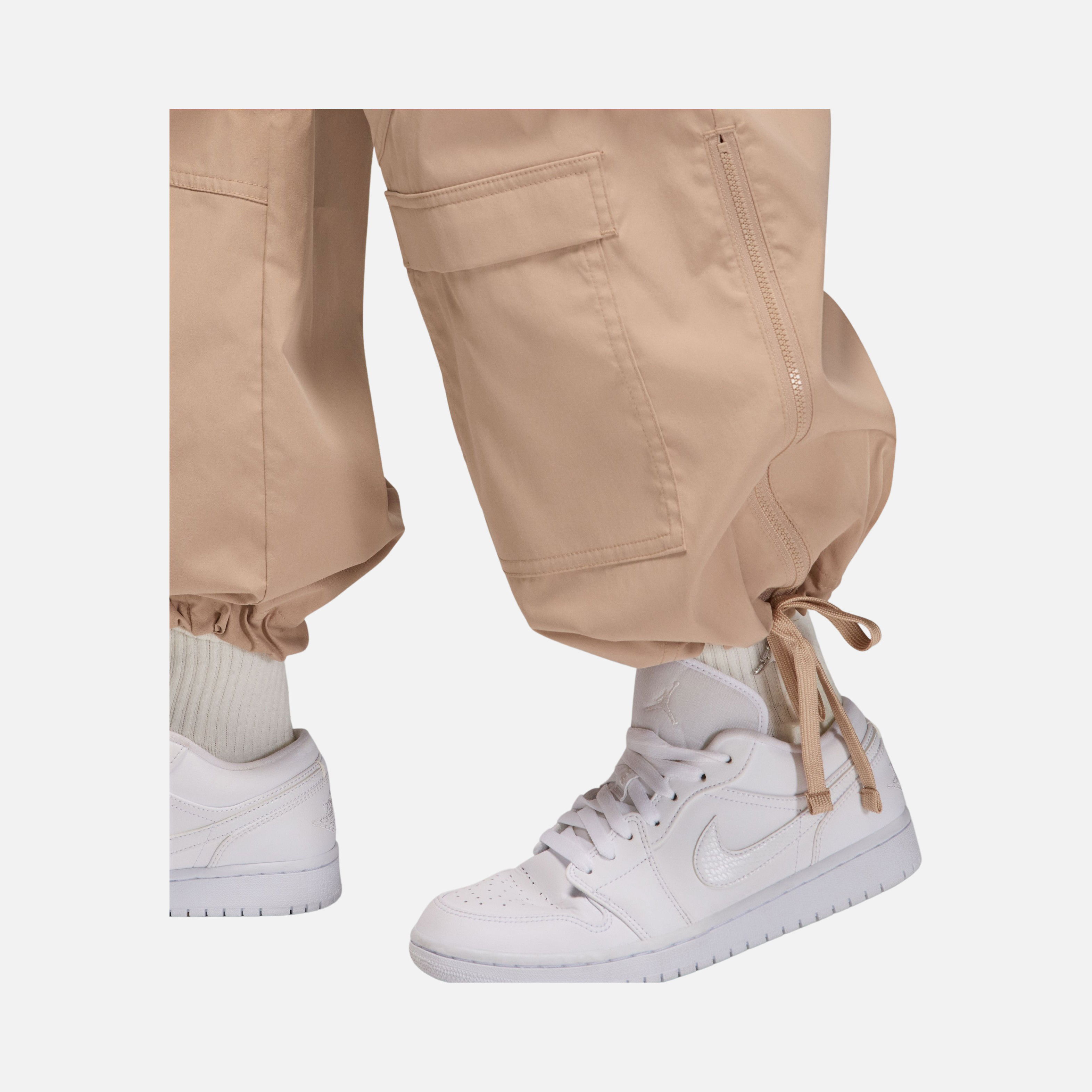 Nike Jordan Essentials Chicago Woven Wide Leg Kadın Pantolon