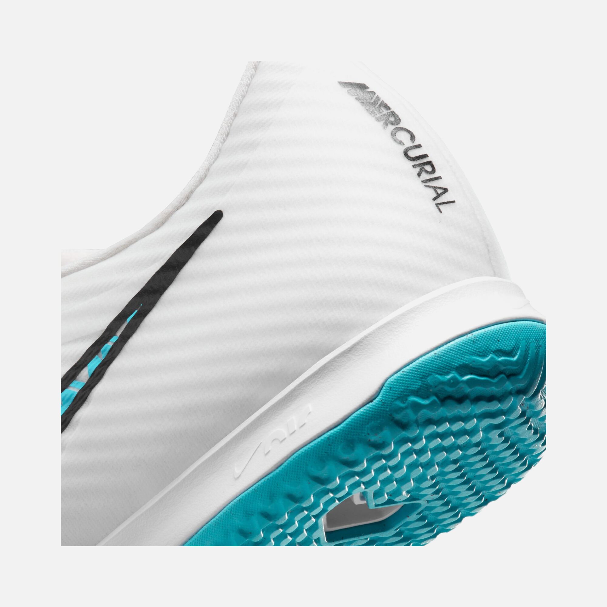 Nike Zoom Mercurial Vapor 15 Academy IC Indoor&Court  Erkek Halı Saha Ayakkabı