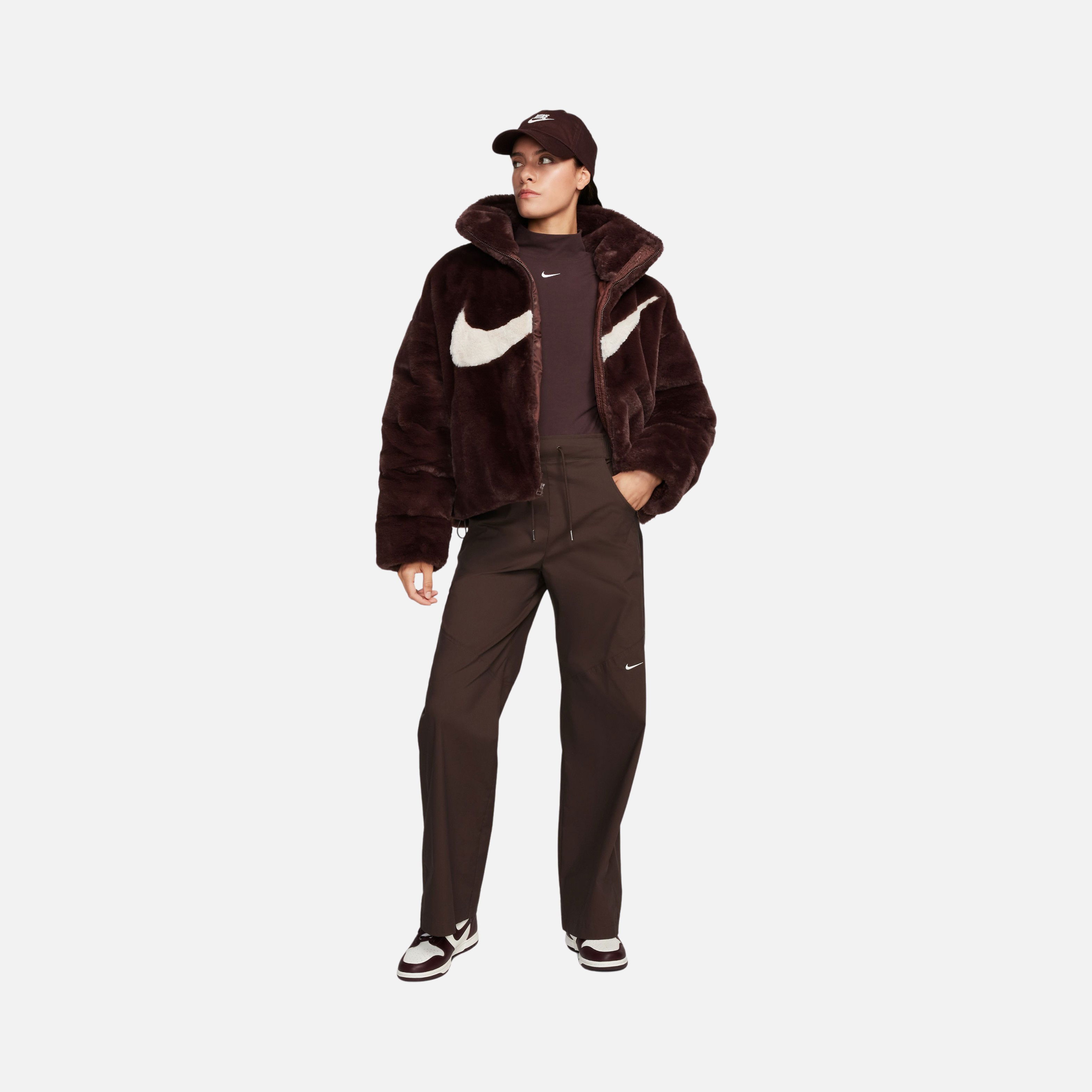 Nike Sportswear Essential Oversized Faux Fur Puffer Full-Zip Kadın Ceket