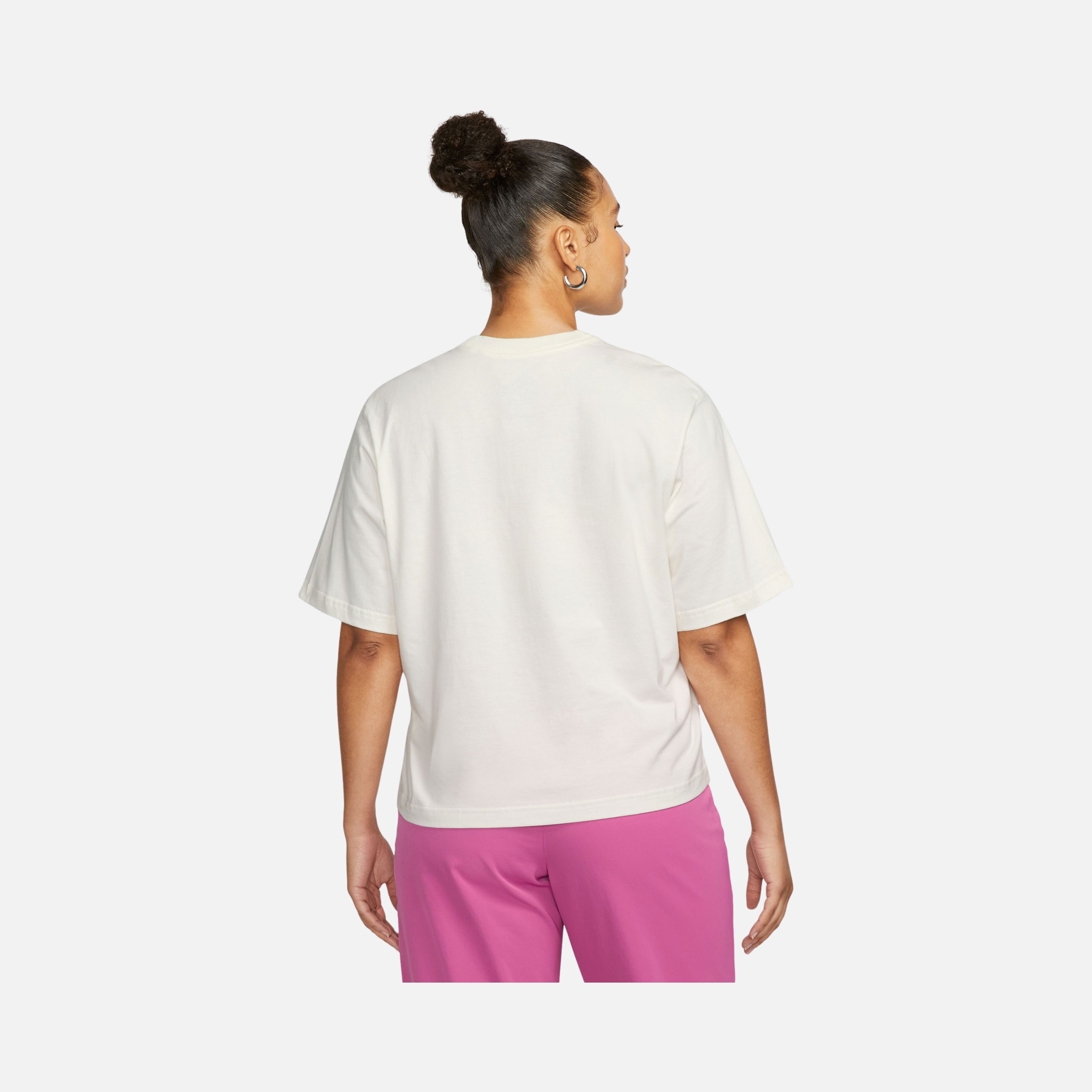 Nike Sportswear OC 3 Boxy Short-Sleeve Kadın Tişört