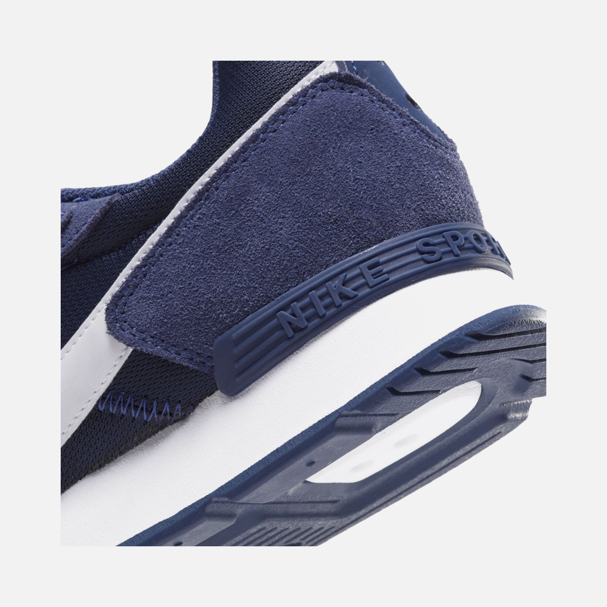 Nike Venture Runner Erkek Spor Ayakkabı