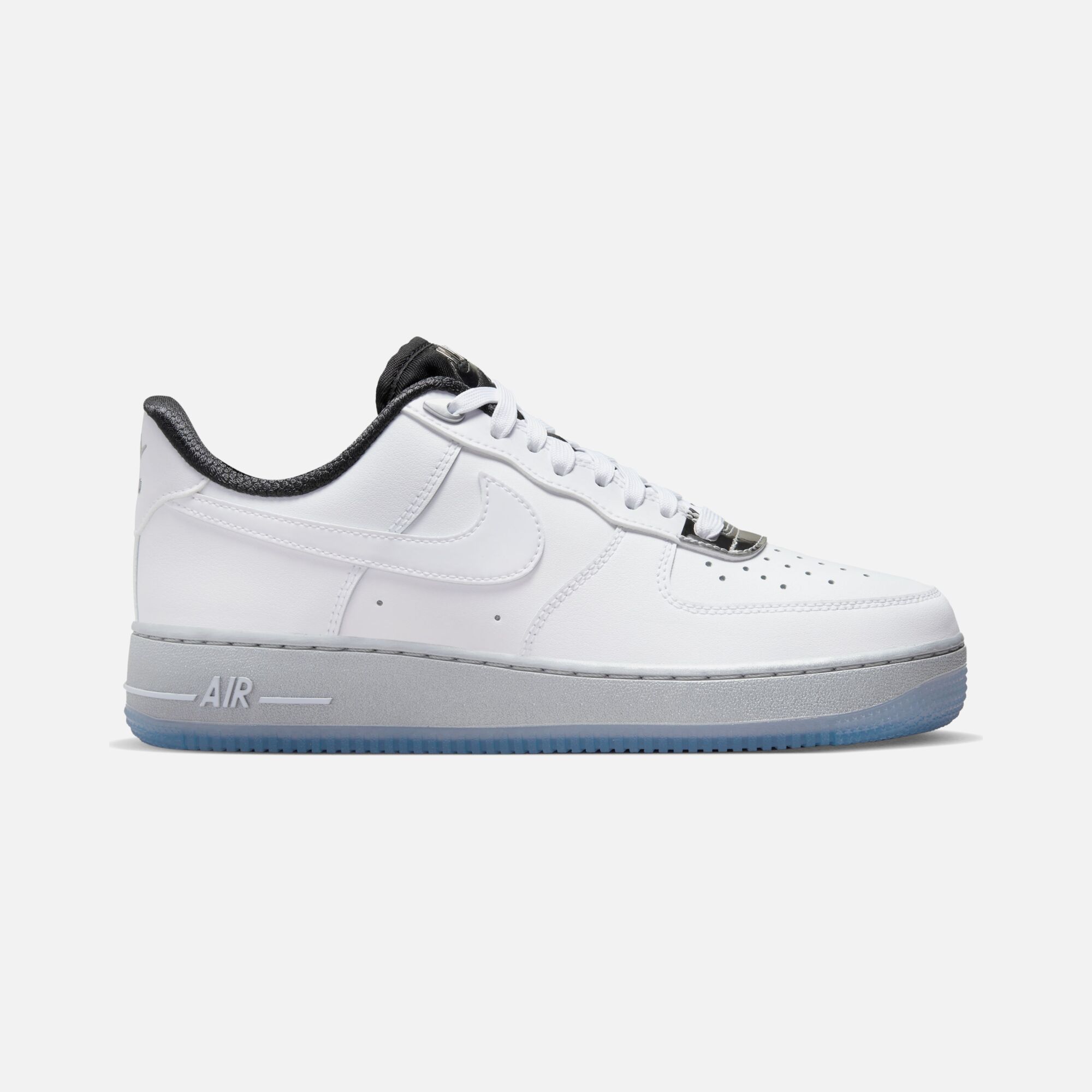 Nike Air Force 1 '07 SE ''Ice Look Outsole'' Kadın Spor Ayakkabı