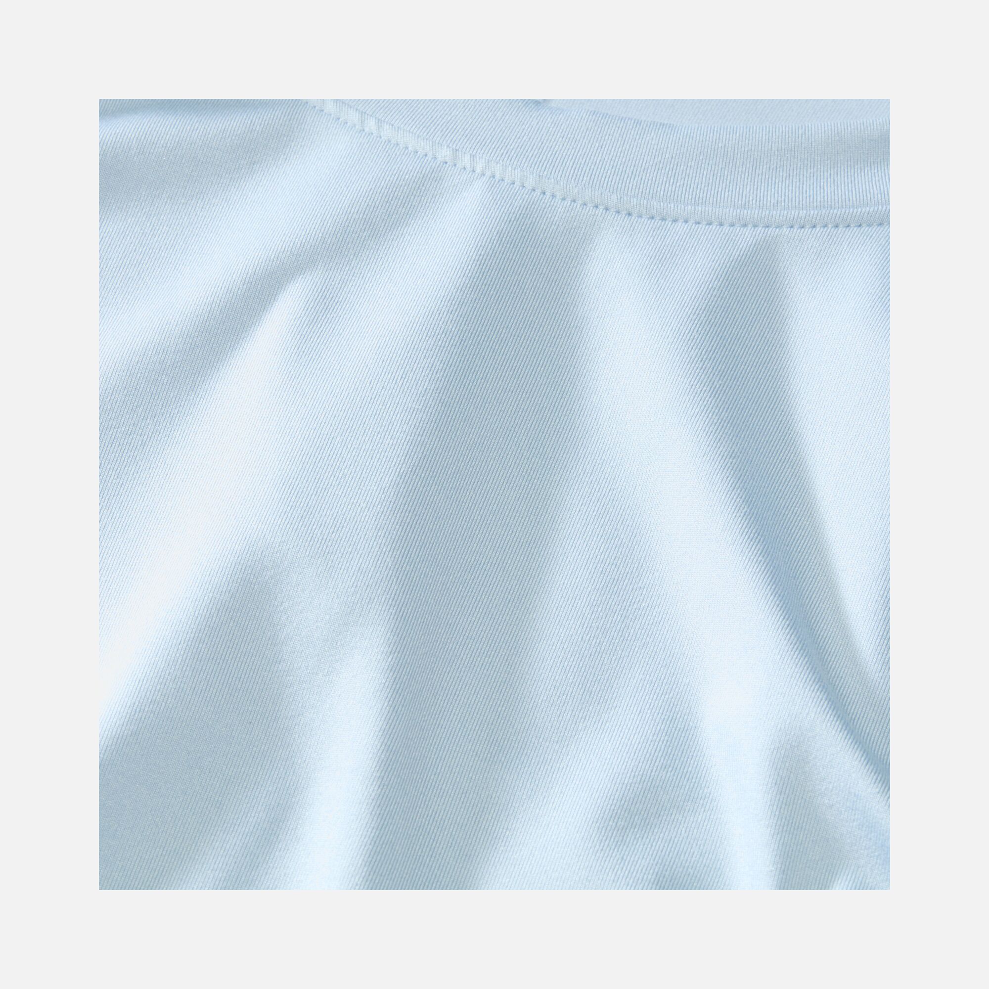 Nike One Dri-Fit Slim-Fit Training Short-Sleeve (Maternity) Kadın Tişört