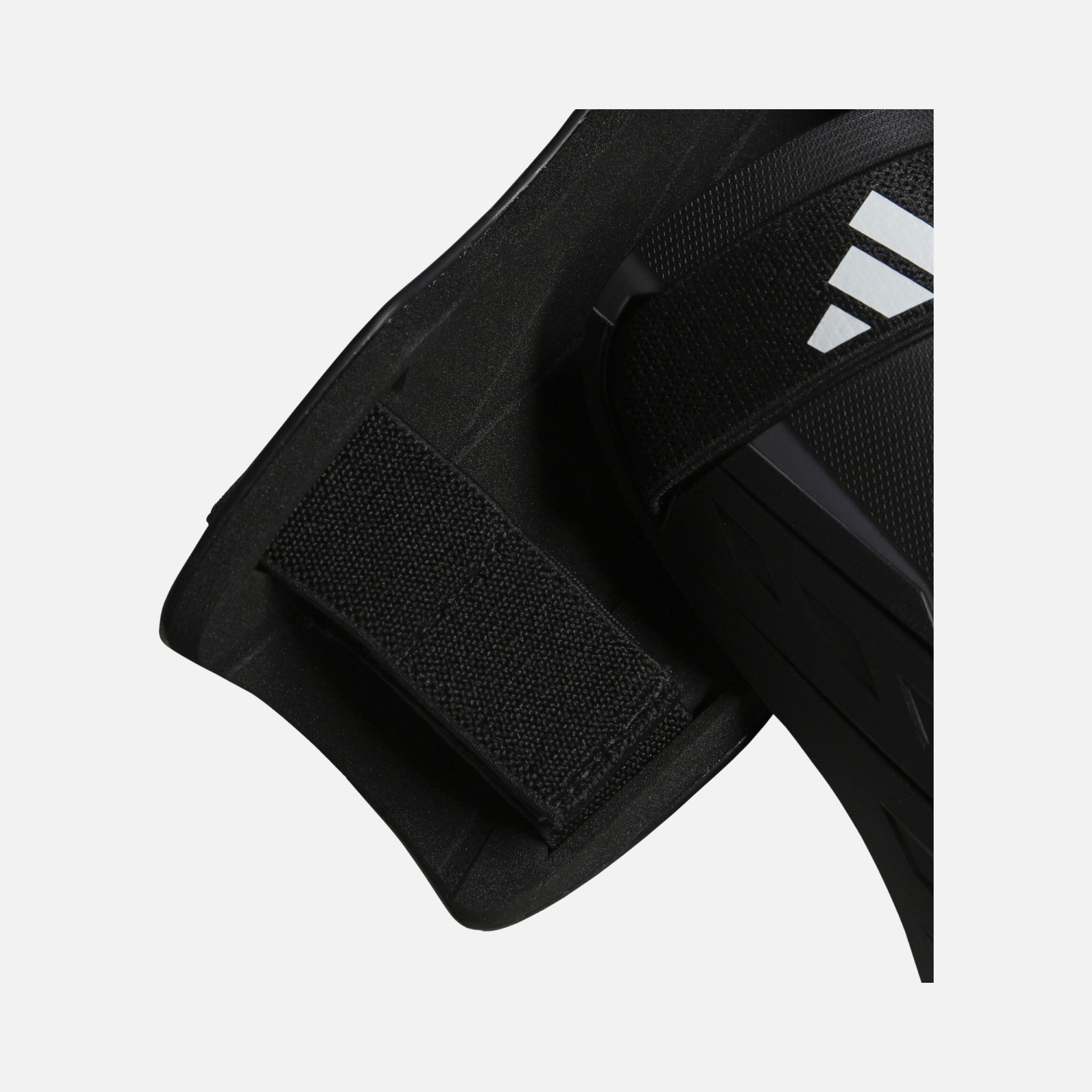 adidas Tiro Training Erkek Tekmelik