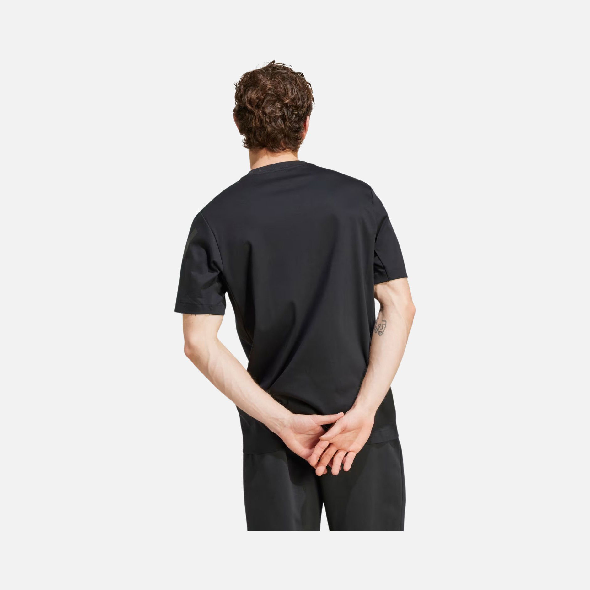 adidas Sportswear Z.N.E. (UPF) Factor Short-Sleeve Erkek Tişört