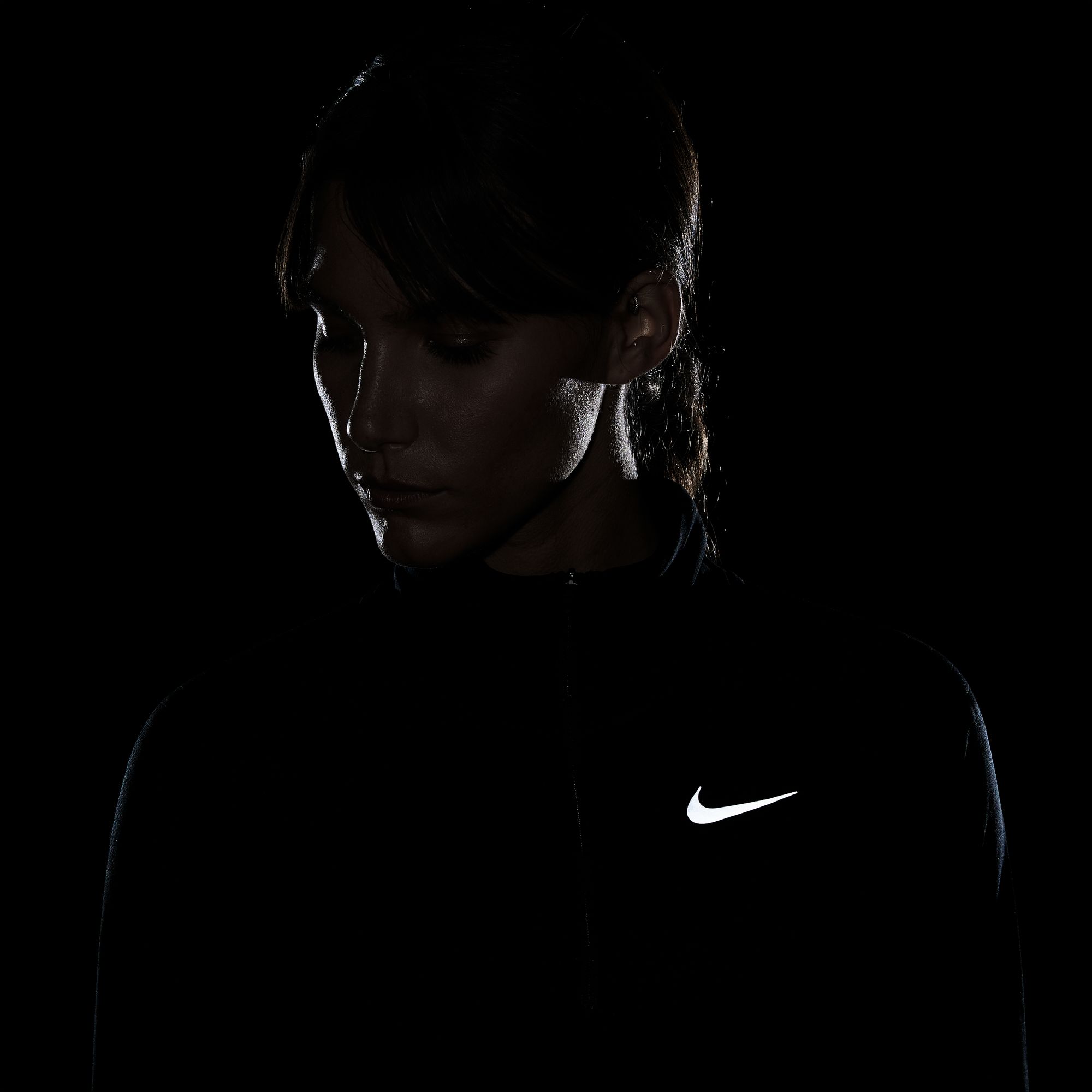 Nike Therma-Fit Element 1/2-Zip Running Long-Sleeve Kadın Tişört