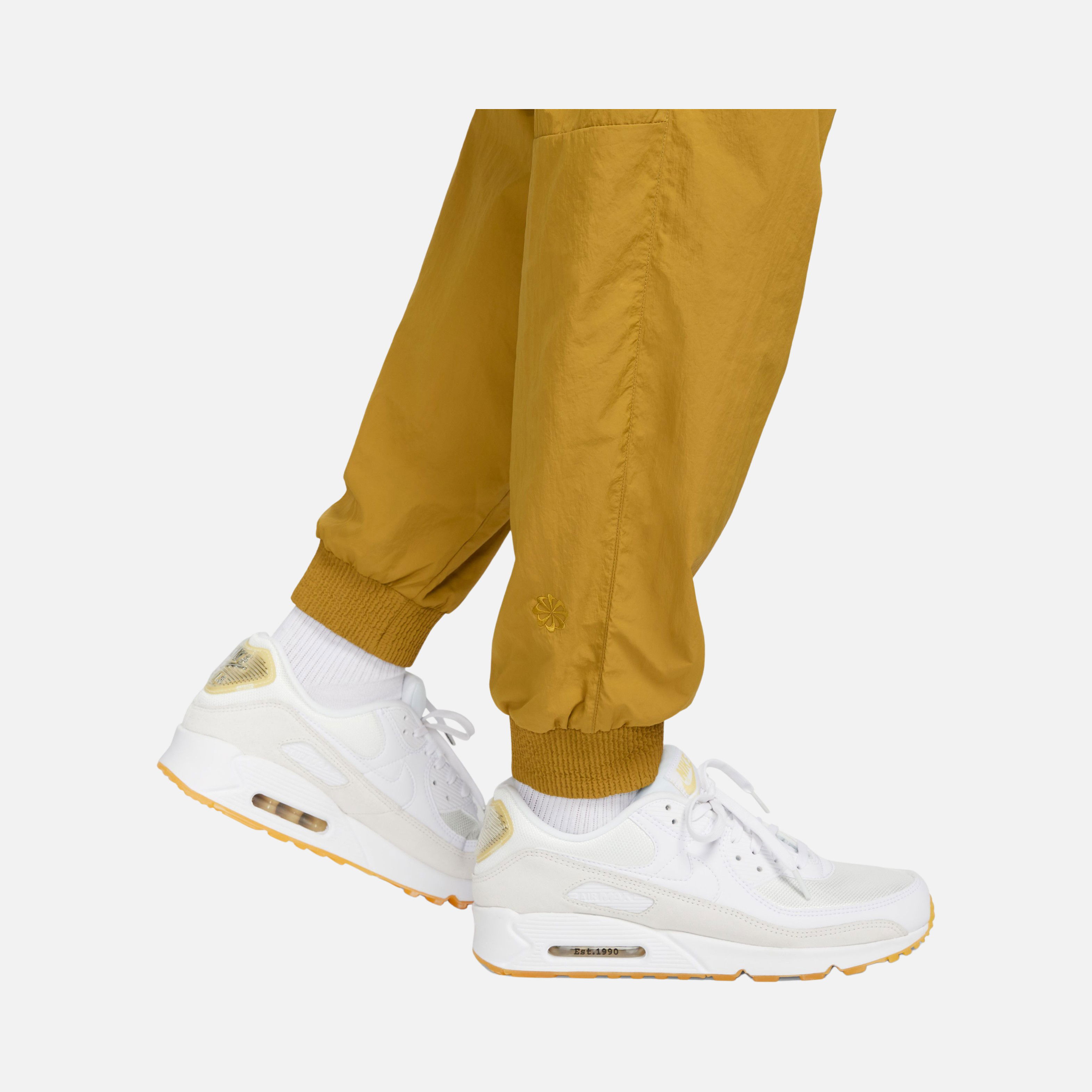 Nike Sportswear Tech Pack Woven Repel UV Erkek Eşofman Altı