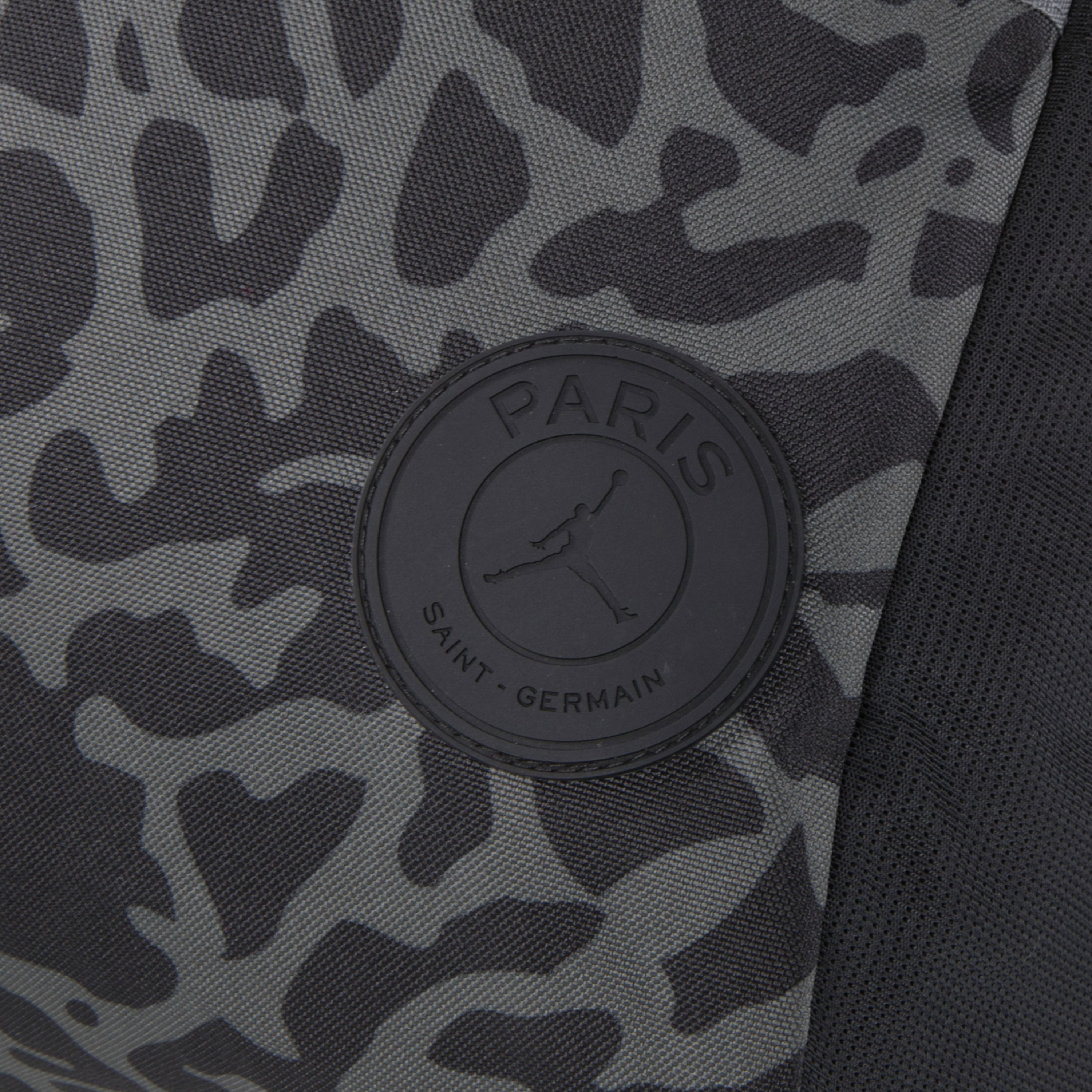 Nike Jordan Paris Saint-Germain Essential (35 L) Çocuk Sırt Çantası