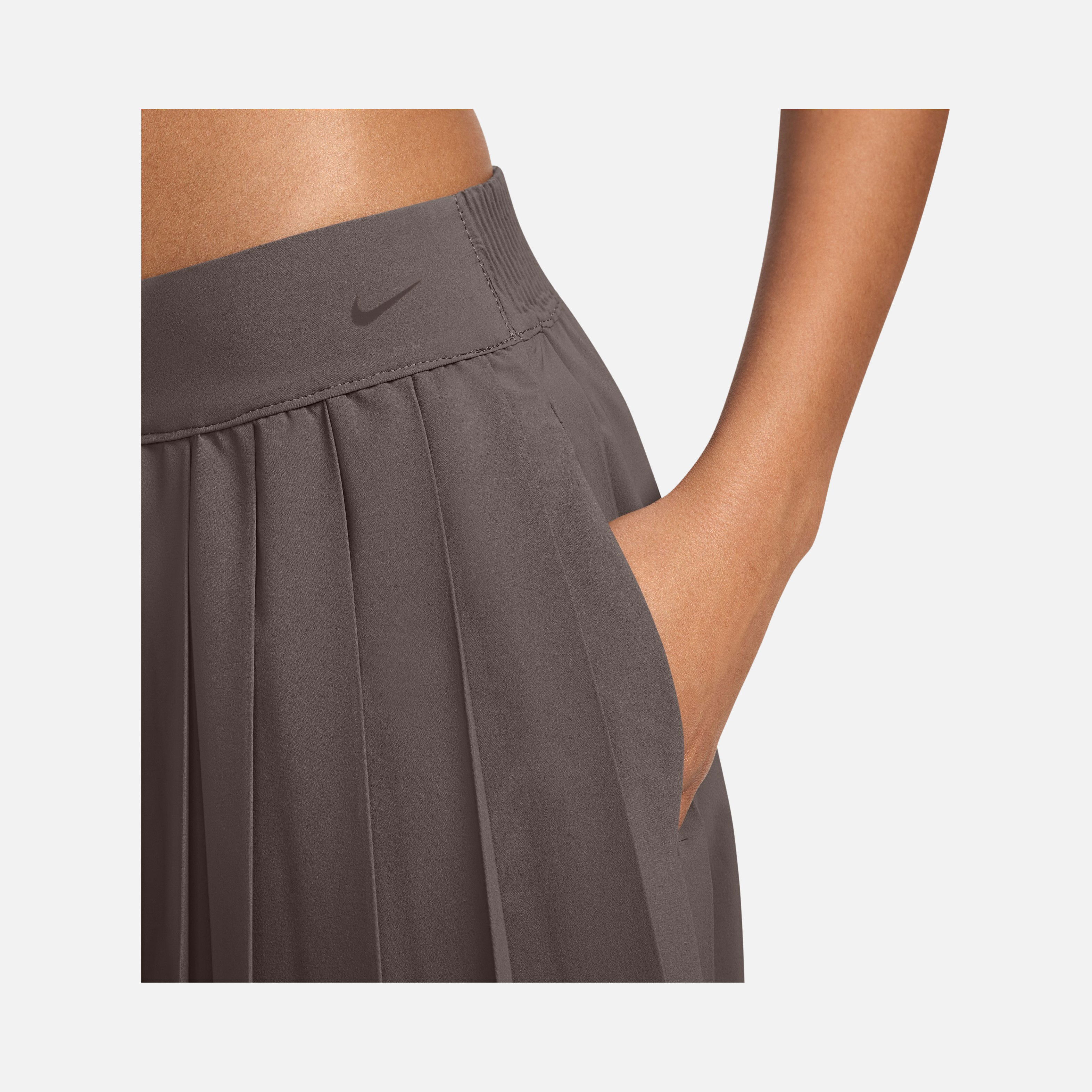 Nike 24.7 Dri-Fit Pleated Woven Long Kadın Etek