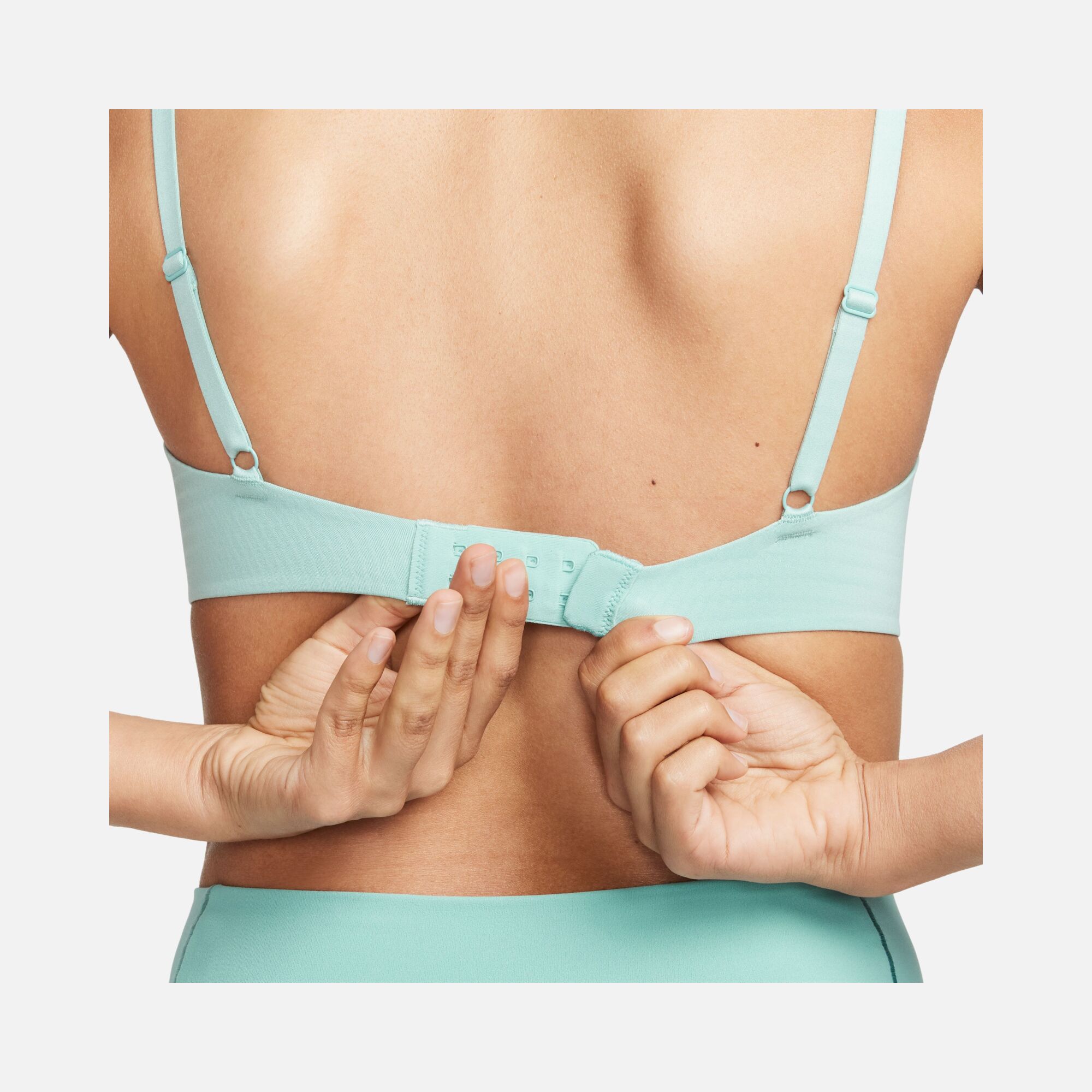 Nike Alate Minimalist Light-Support Padded Kadın Bra