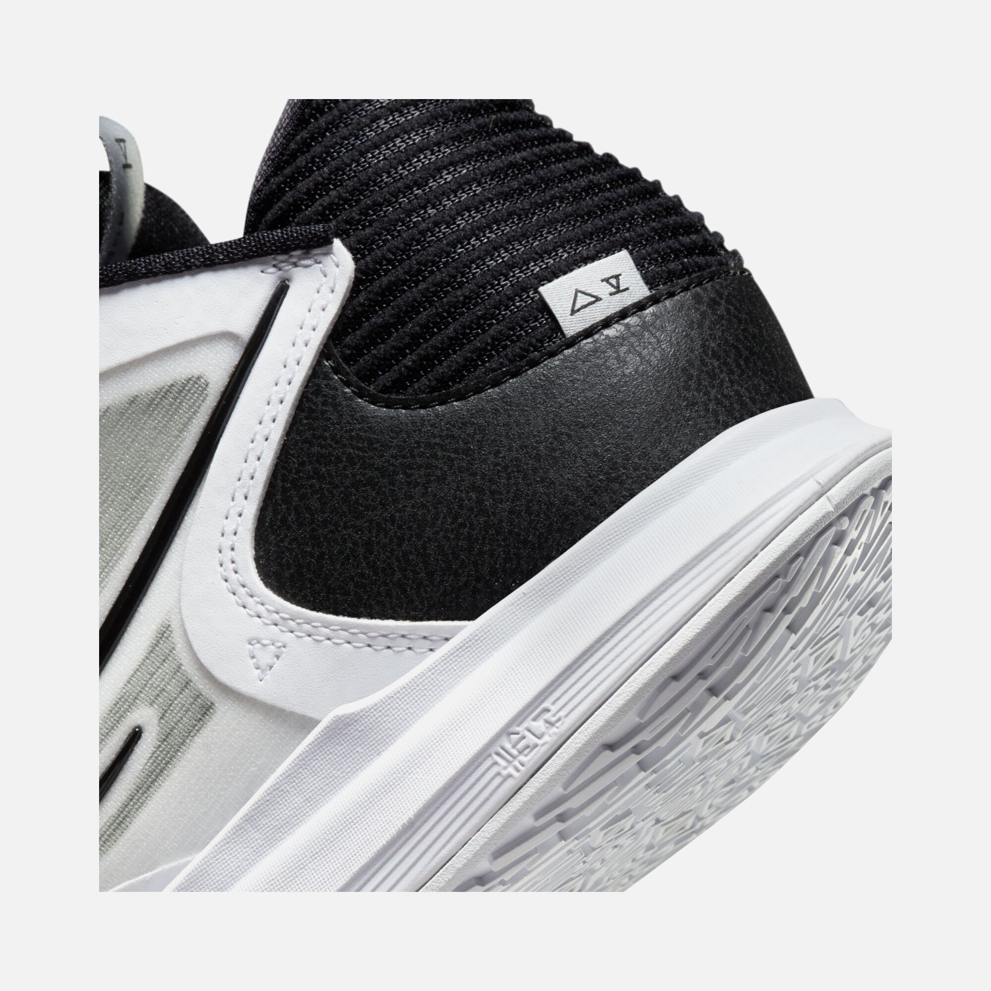 Nike Kyrie Low 5 Erkek Basketbol Ayakkabısı