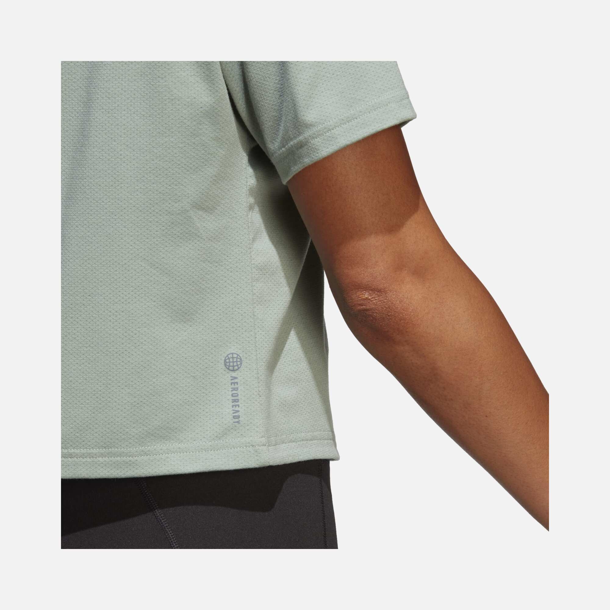 adidas Train Icons 3 Bar Logo Short-Sleeve Kadın Tişört