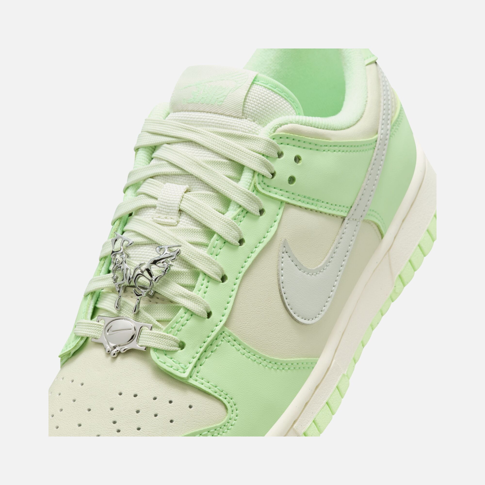 Nike Dunk Low Next Nature SE ''Metallic Ornament Details'' Kadın Spor Ayakkabı