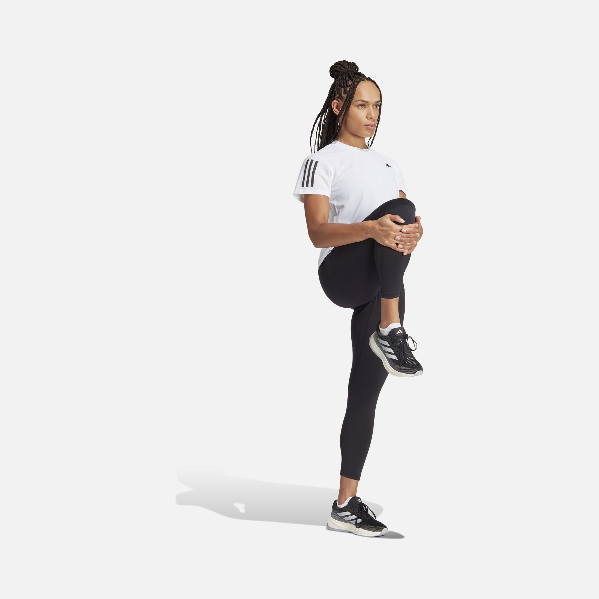 adidas AEROREADY Run Own The 3-Stripes Crew Neck Running Short-Sleeve Kadın Tişört