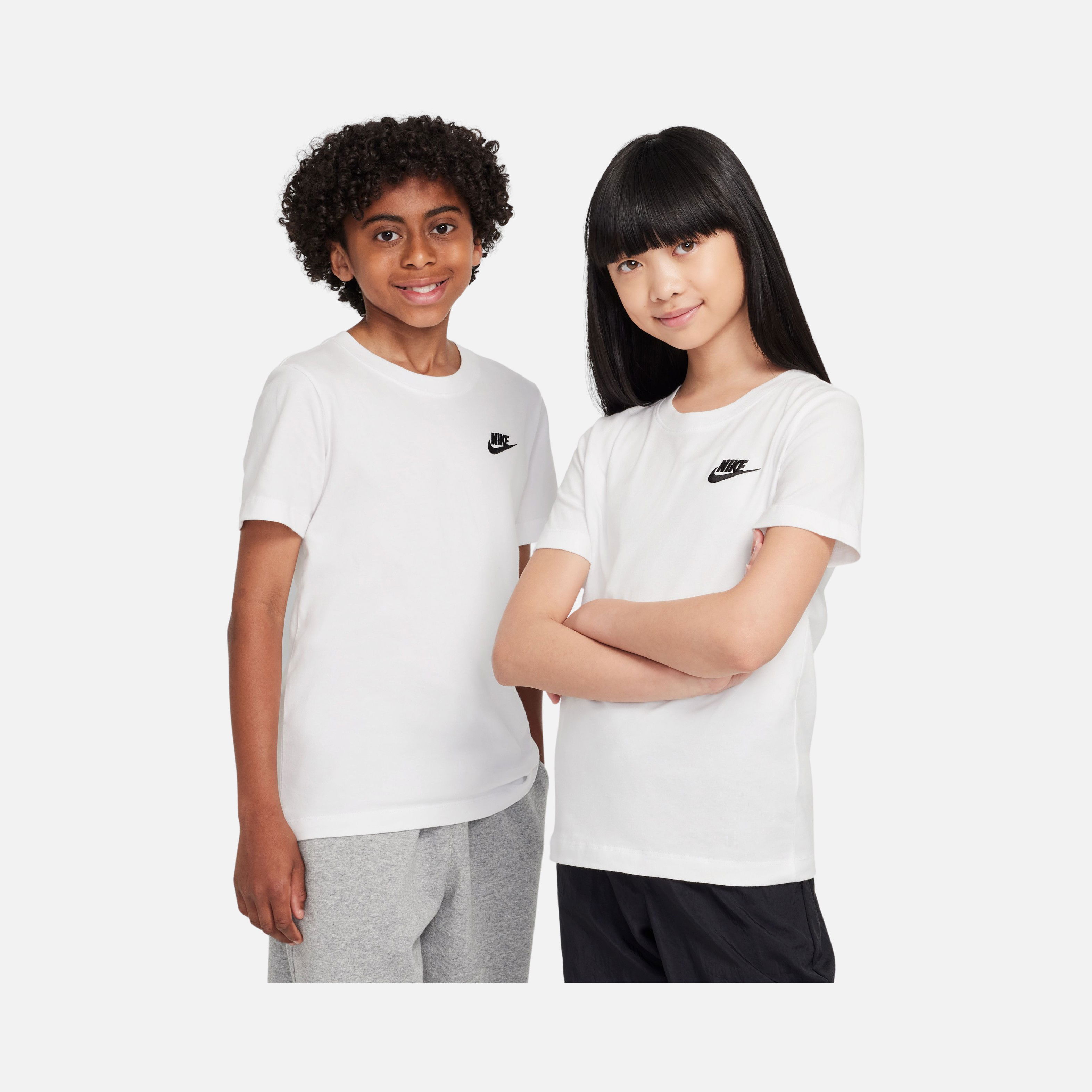 Nike Sportswear Embroidered Futura LBR Short-Sleeve Çocuk Tişört