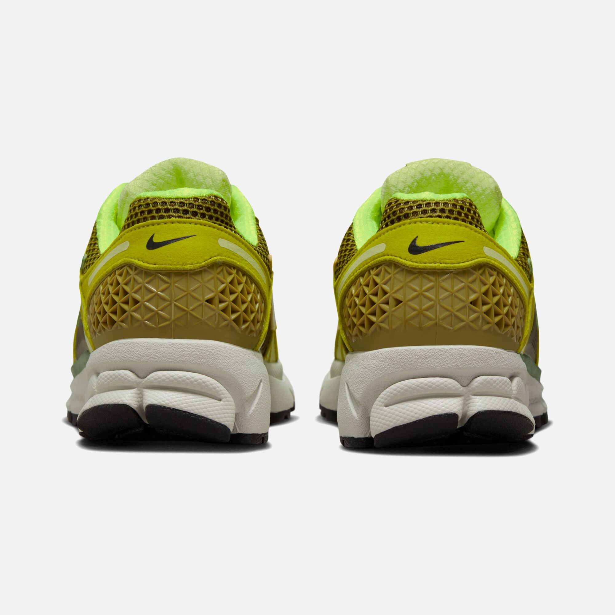 Nike Zoom Vomero 5 Sportswear Kadın Spor Ayakkabı
