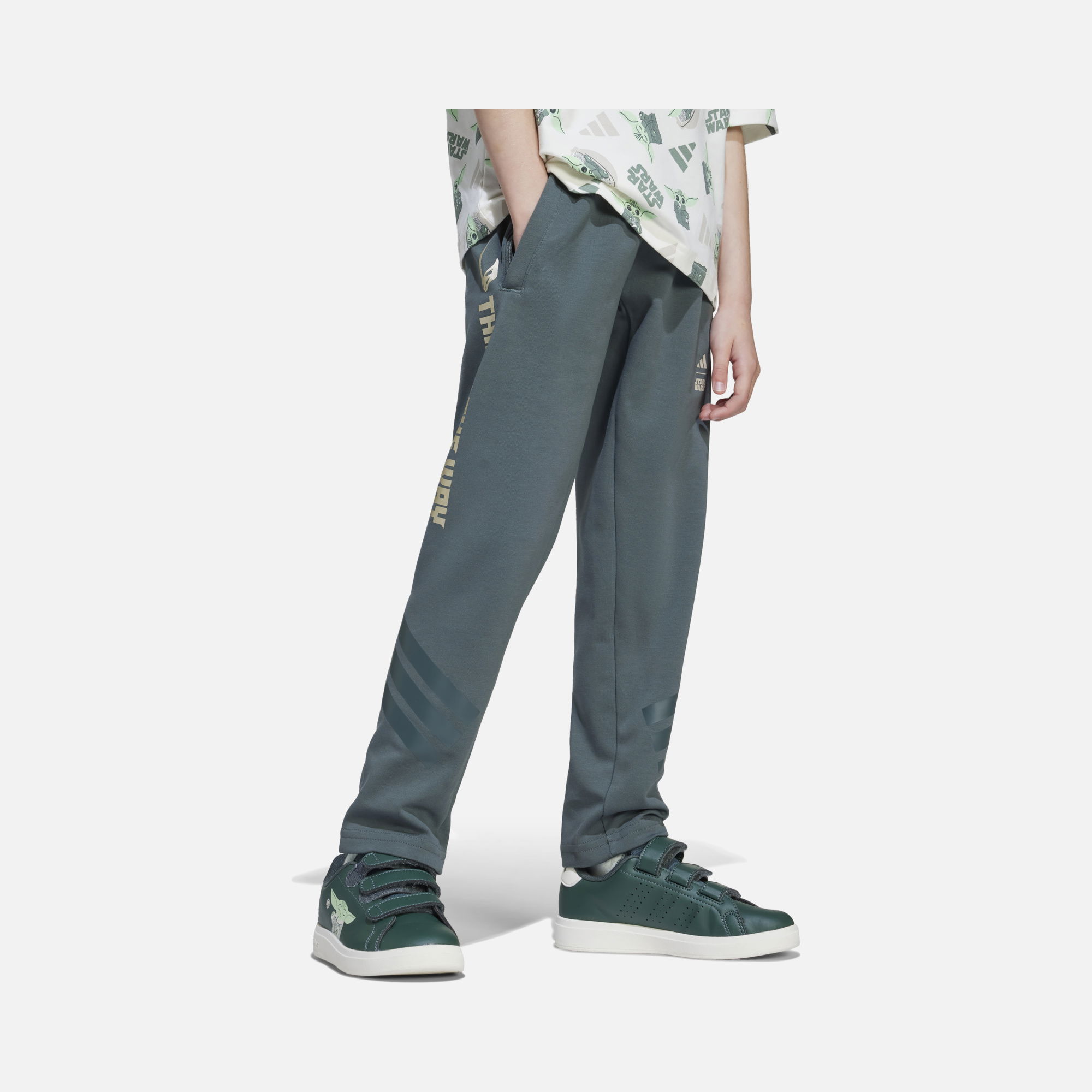 adidas Star Wars Mandalorian French Terry Fabric Mid-Rise Waist Gym & Training Çocuk Eşofman Altı