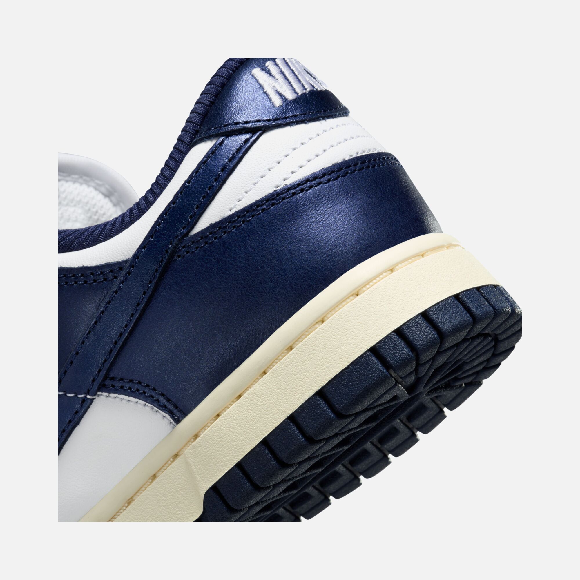 Nike Dunk Low Premium "Vintage Navy" Kadın Spor Ayakkabı