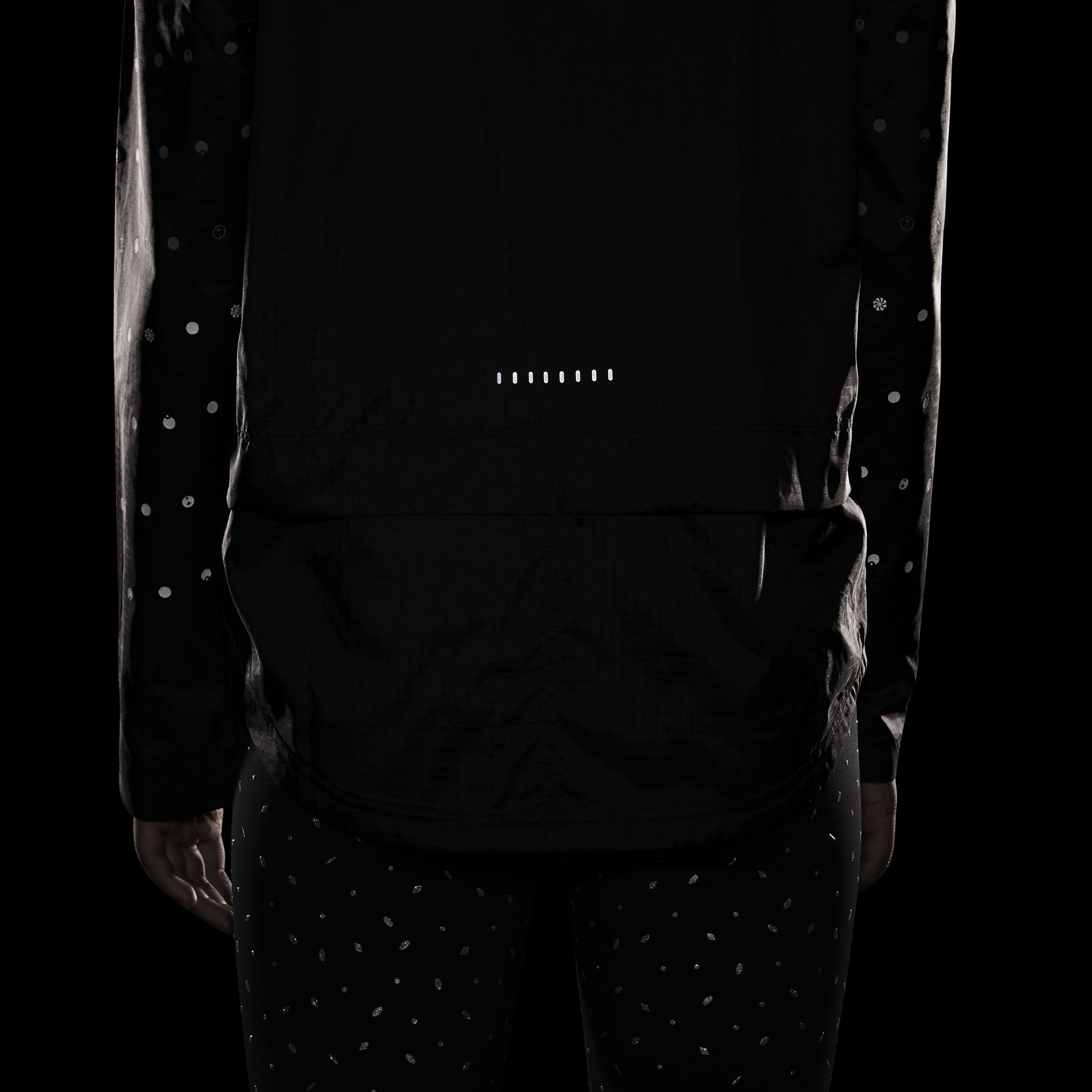 Nike Essential Flash Full-Zip Hoodie Kadın Ceket