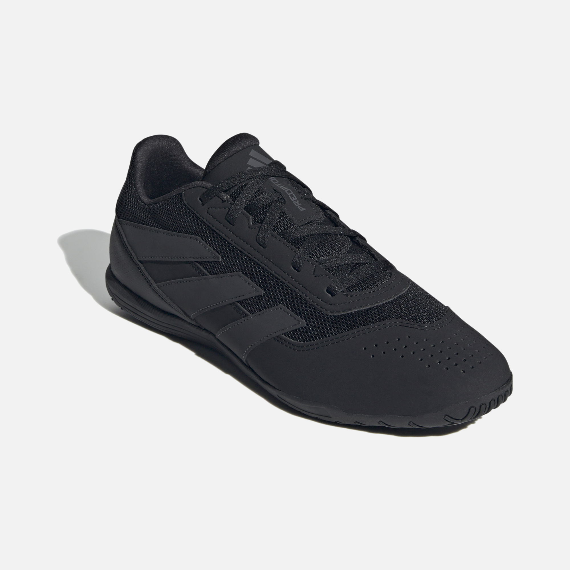 adidas Predator Club Erkek Futsal Ayakkabısı