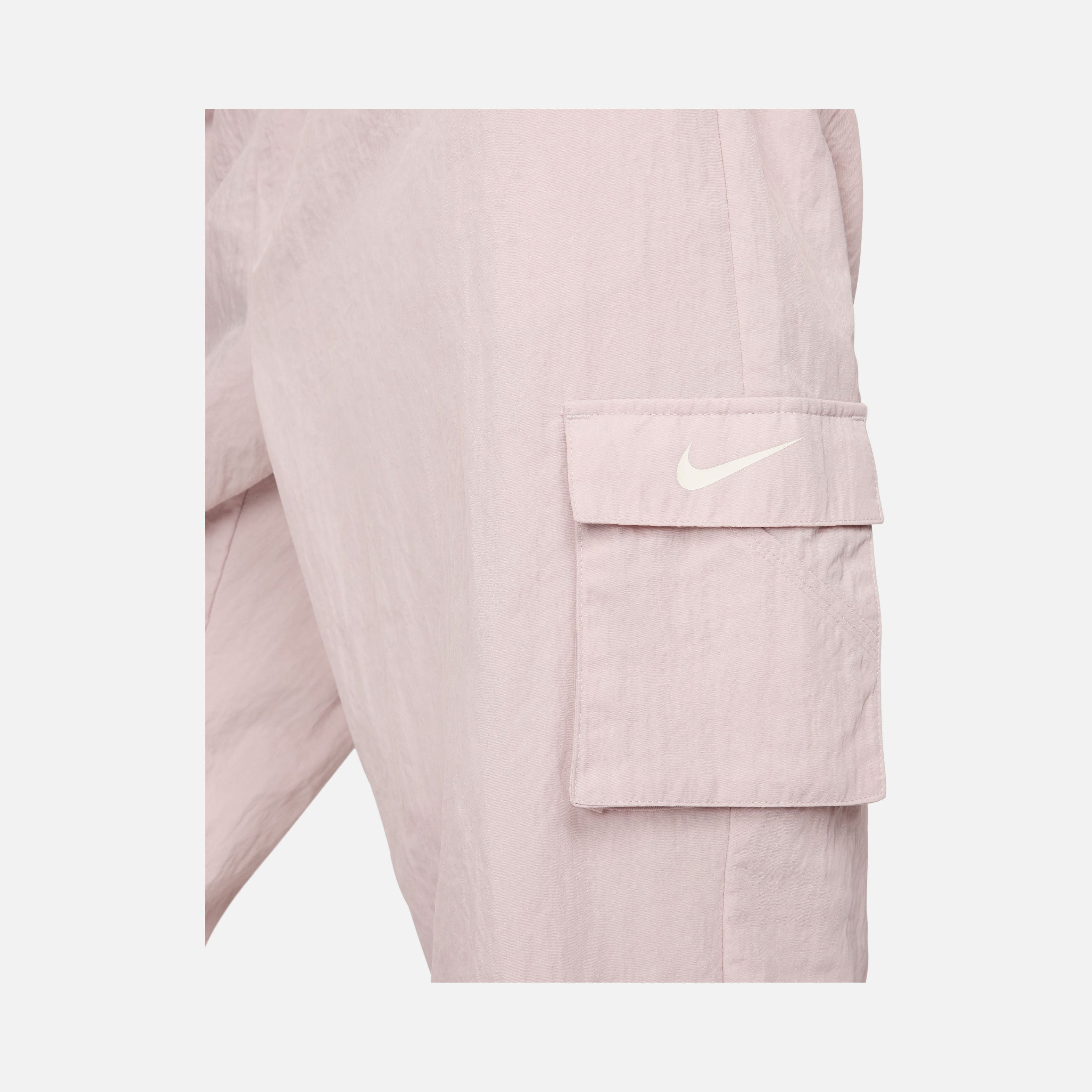 Nike Sportswear Essentials High-Rise Woven Fabrics Cargo Kadın Pantolon