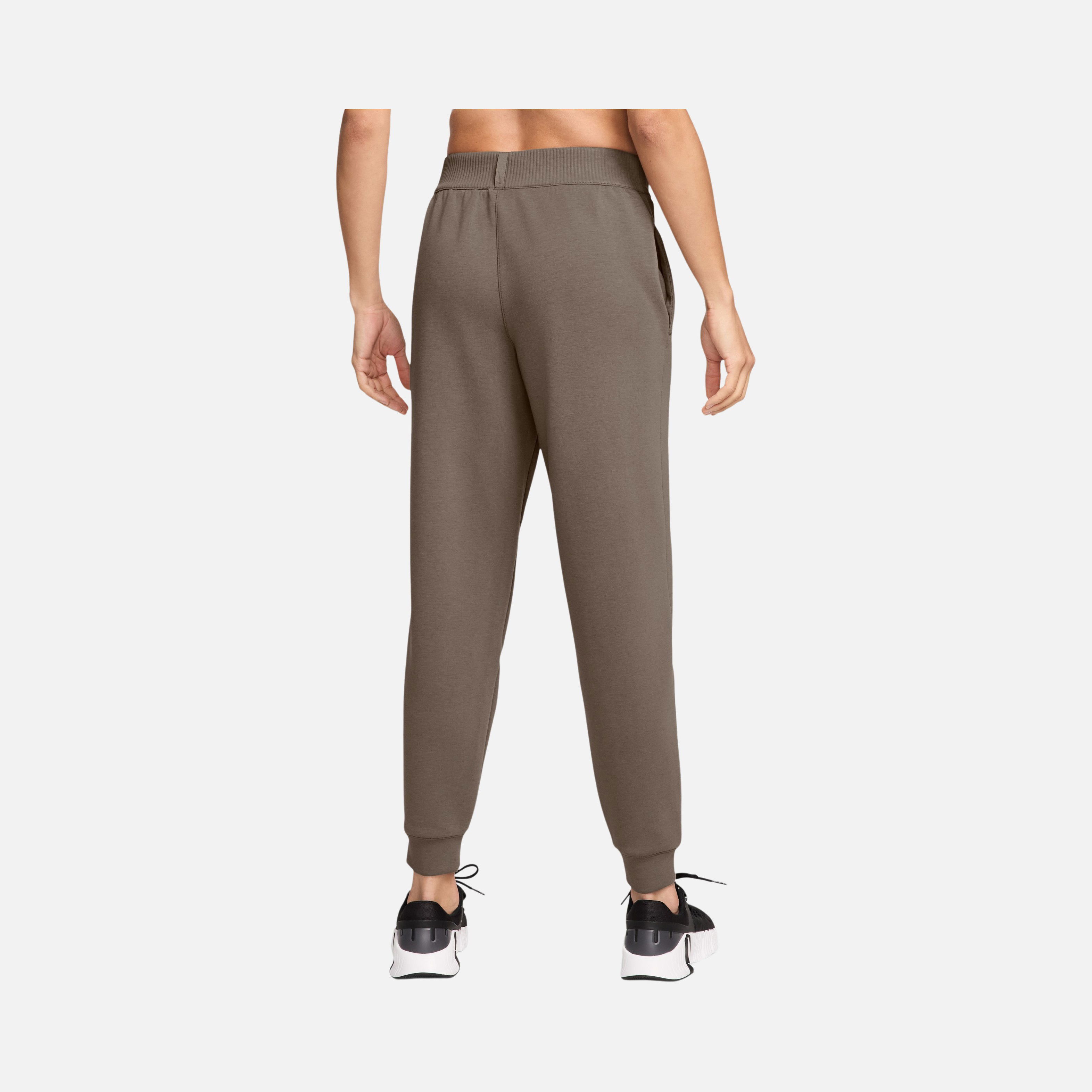 Nike 24.7 Dri-Fit Mid Waist Soft Training Kadın Eşofman Altı