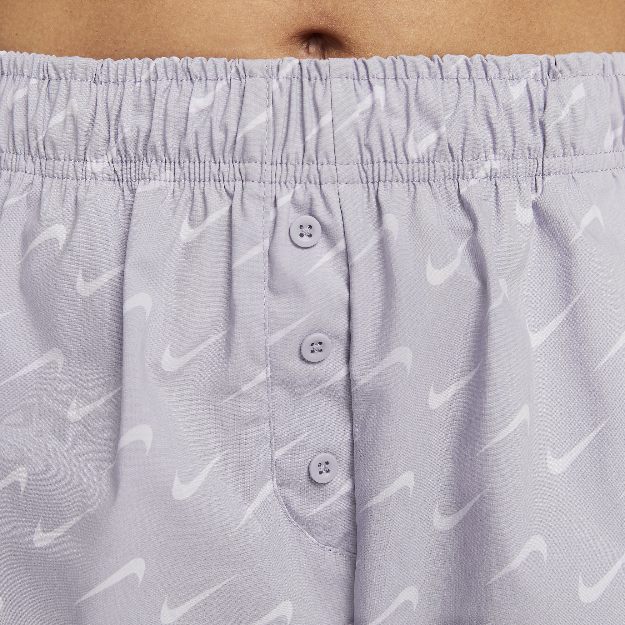 Nike Sportswear High-Waisted Woven Mod Kadın Şort