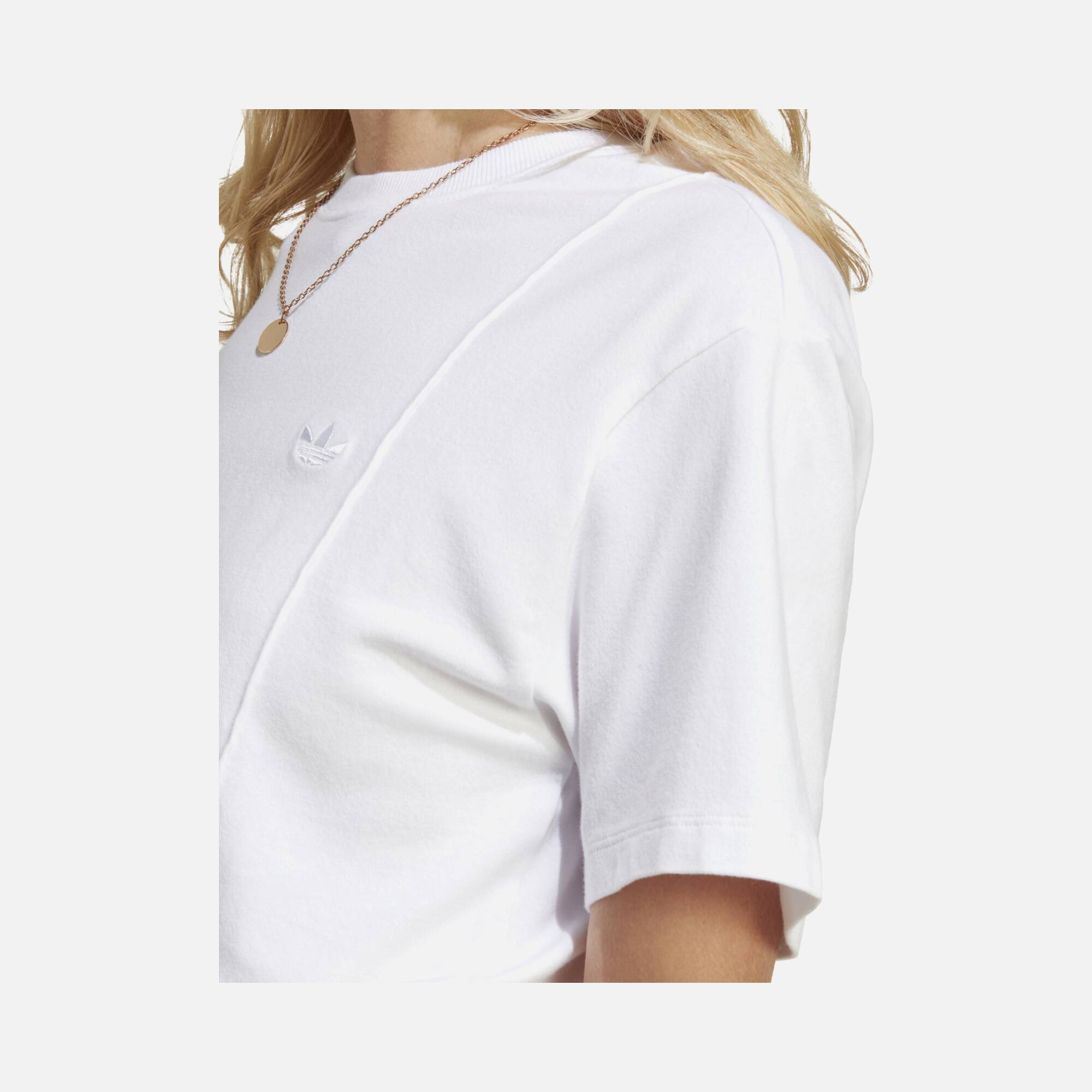 adidas Premium Essentials Short-Sleeve Kadın Tişört