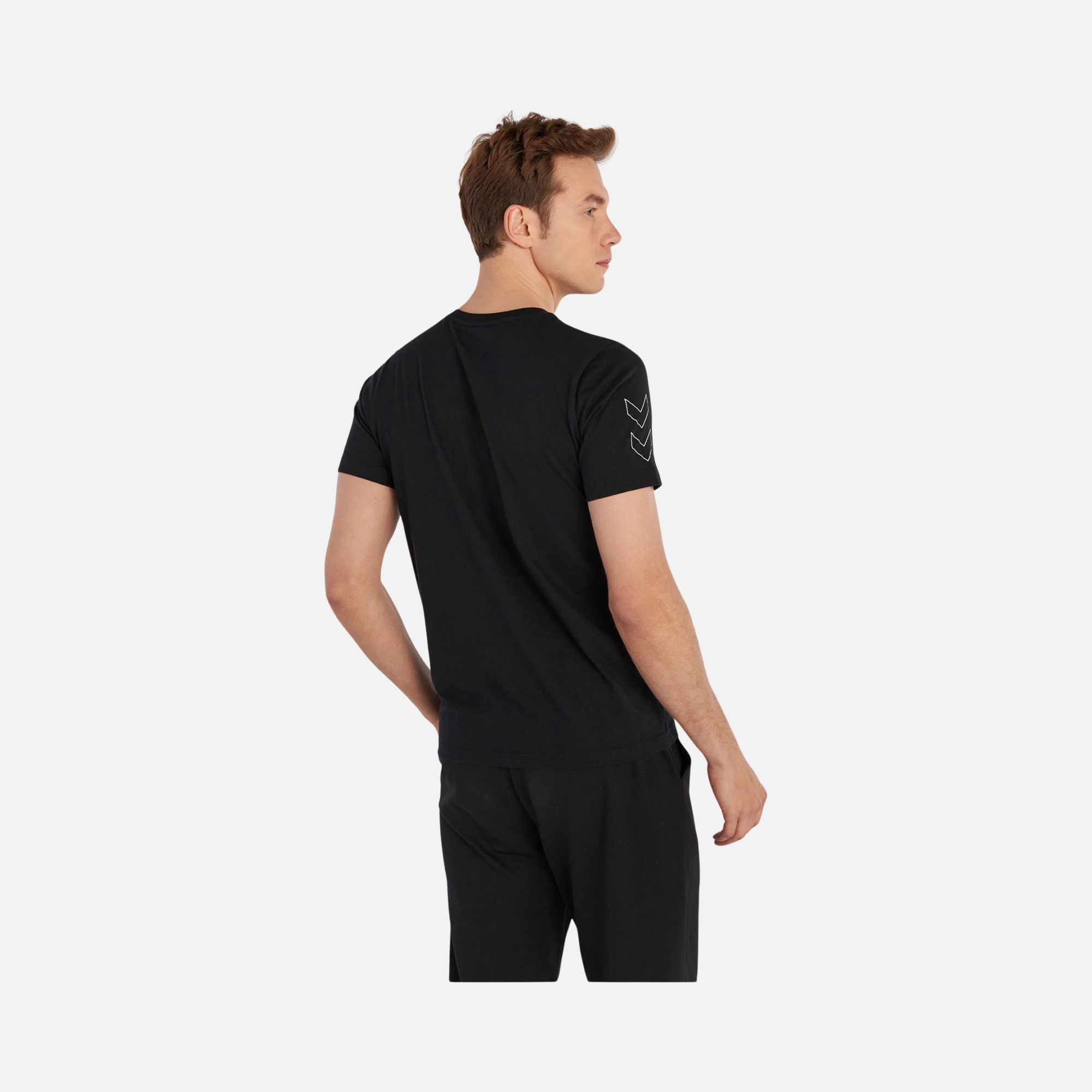 Hummel Elemental Chevron Regular-Fit Short-Sleeve Versatile Erkek Tişört