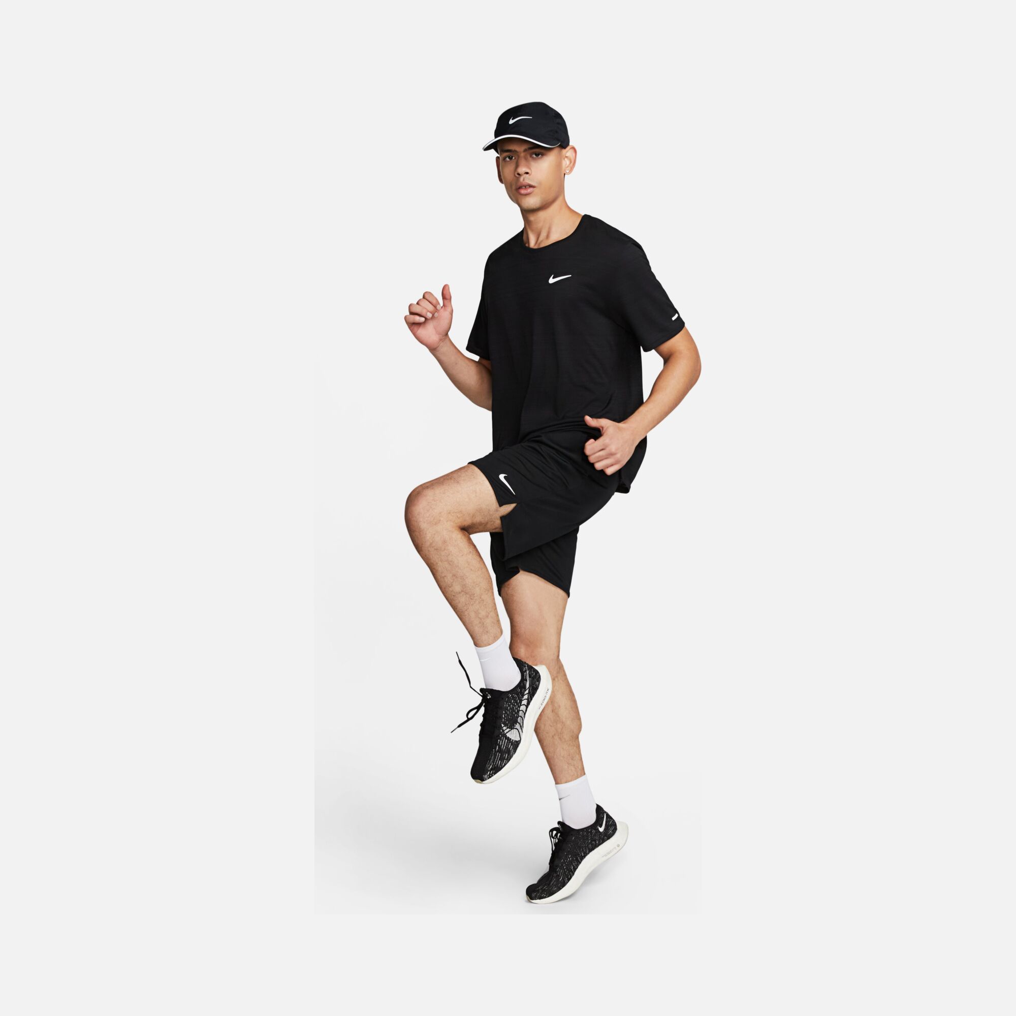 Nike Dri-Fit Totality 7" Unlined Versatile Training Erkek Şort