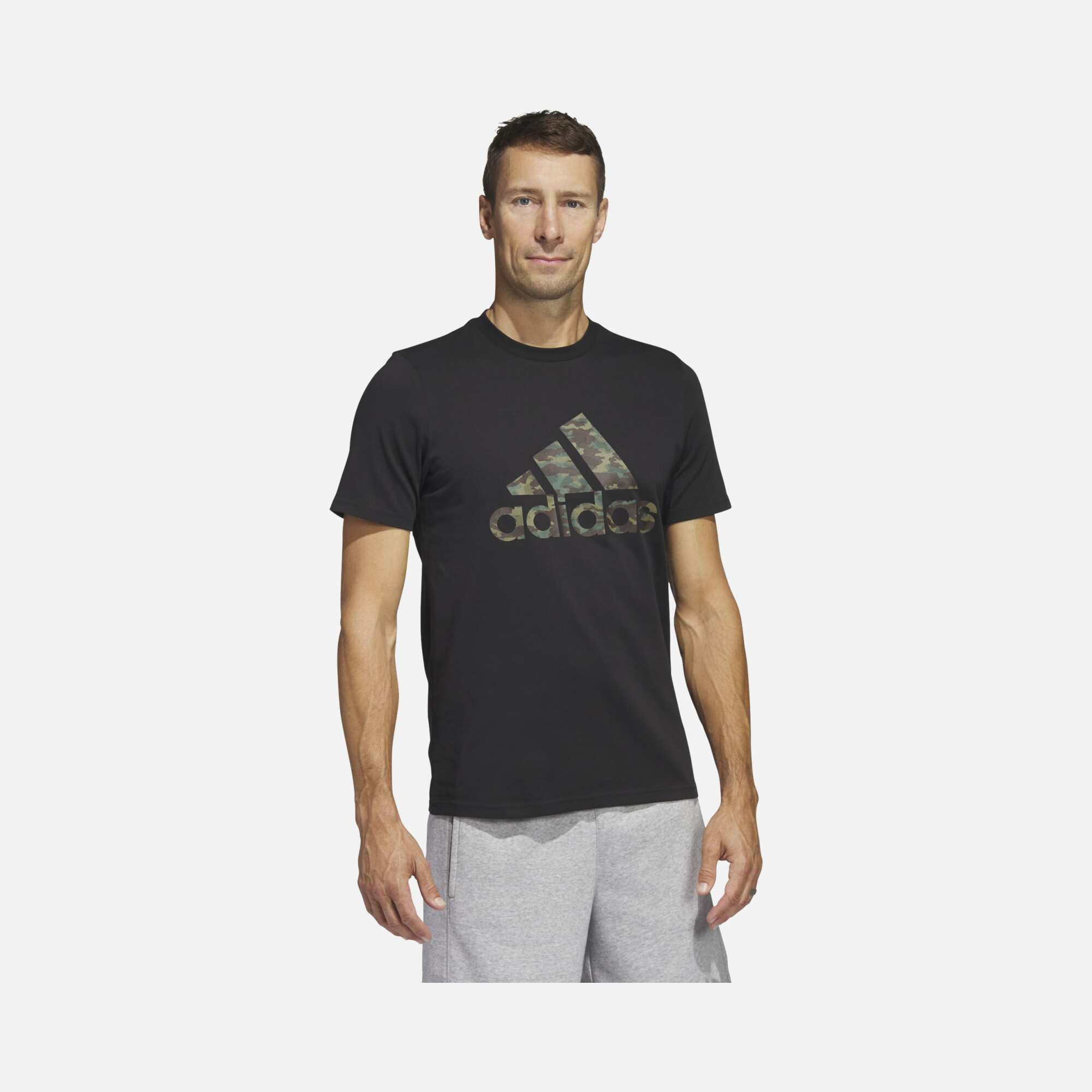 adidas Sportswear Camouflage Logo Short-Sleeve Erkek Tişört