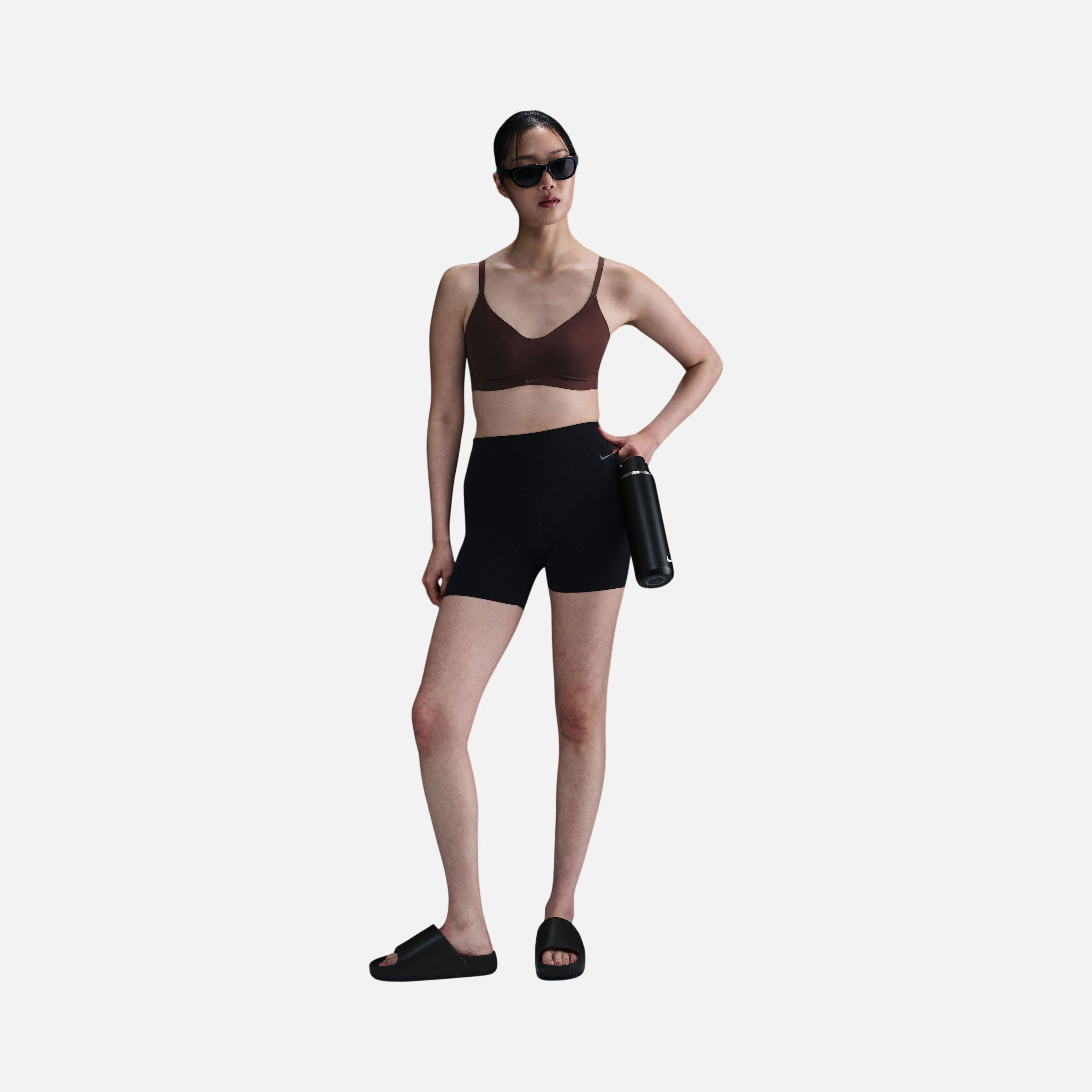 Nike Alate Minimalist Light-Support Padded Convertible Kadın Bra