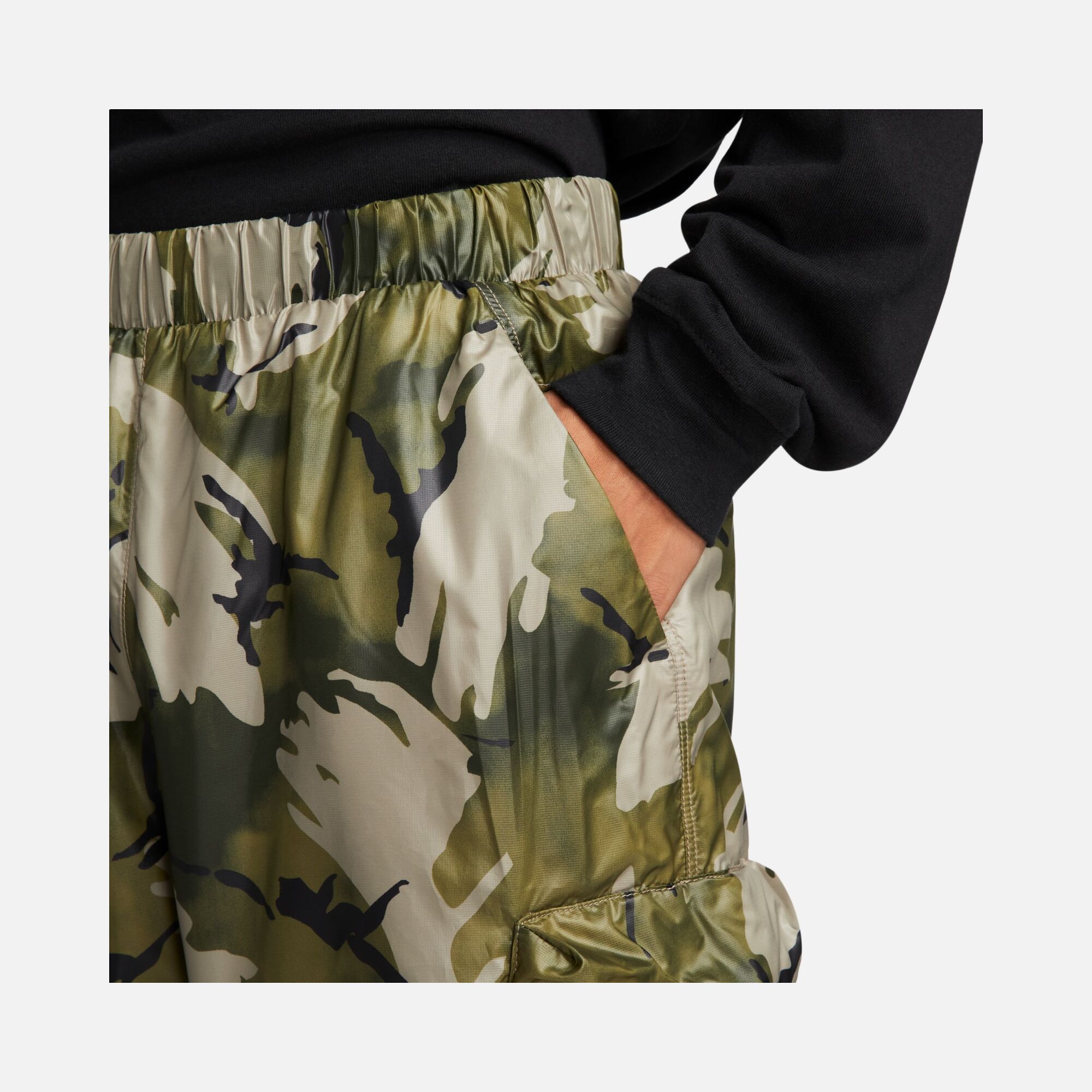 Nike Sportswear Tech Pack Line Woven Repel Camouflage Cargo Erkek Eşofman Altı