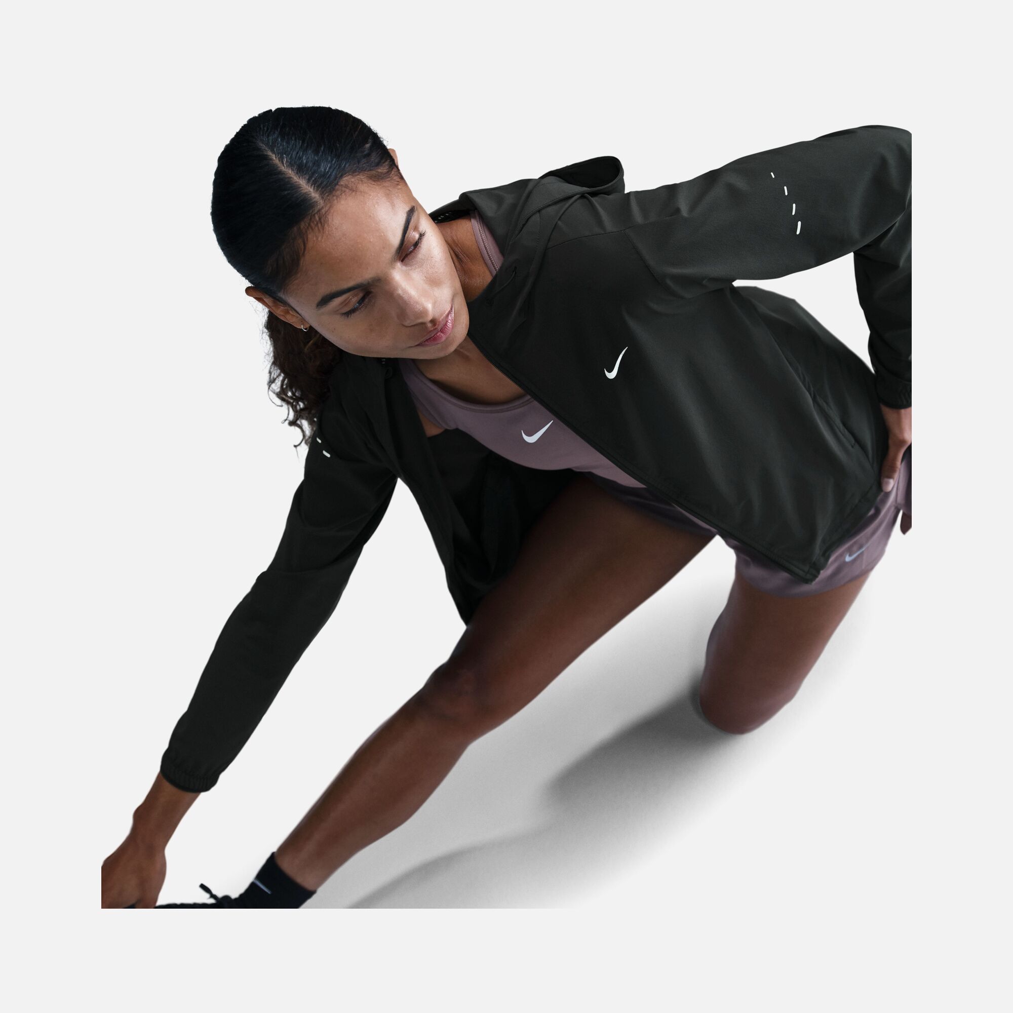 Nike Swift Repel Packable Running Full-Zip Hooded Kadın Ceket