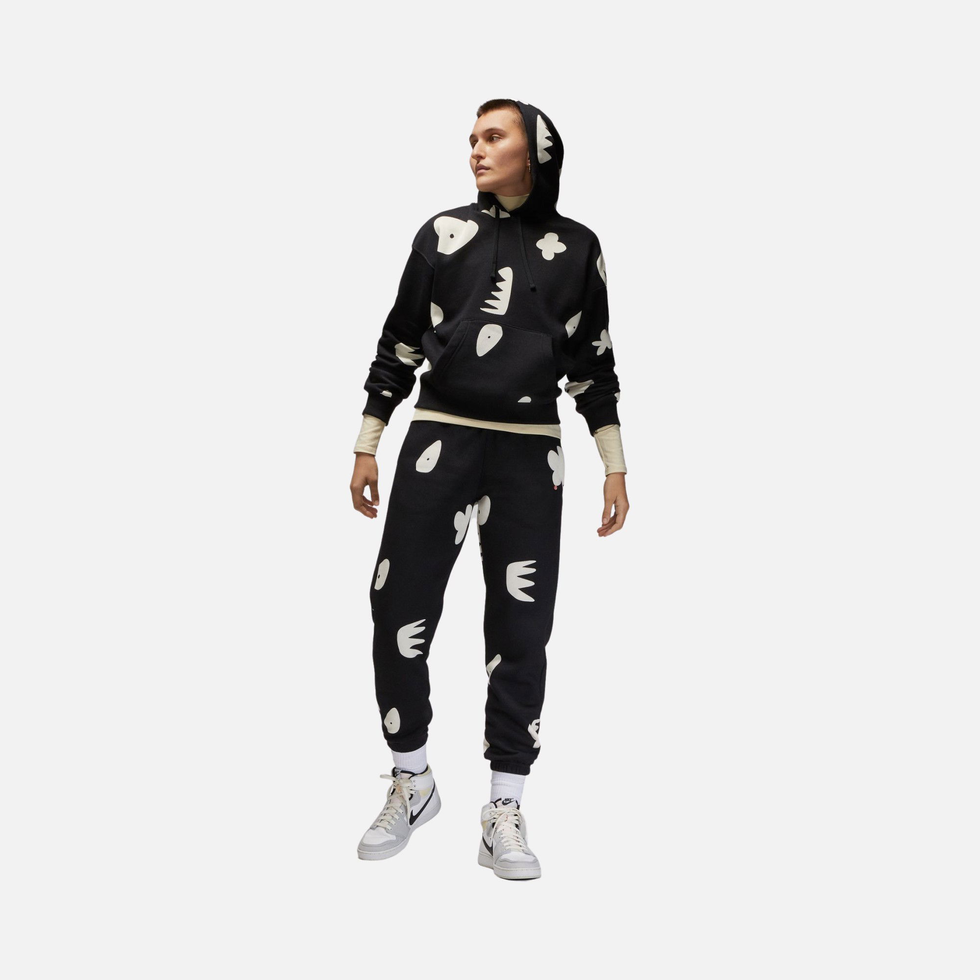 Nike Jordan Brooklyn Artist Series Fleece Pullover Hoodie Kadın Sweatshirt