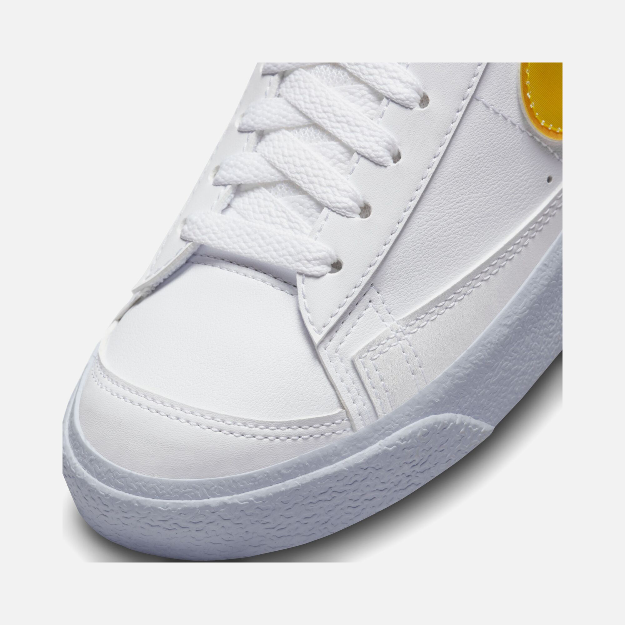 Nike Blazer Mid Next Nature KWE (GS) Spor Ayakkabı