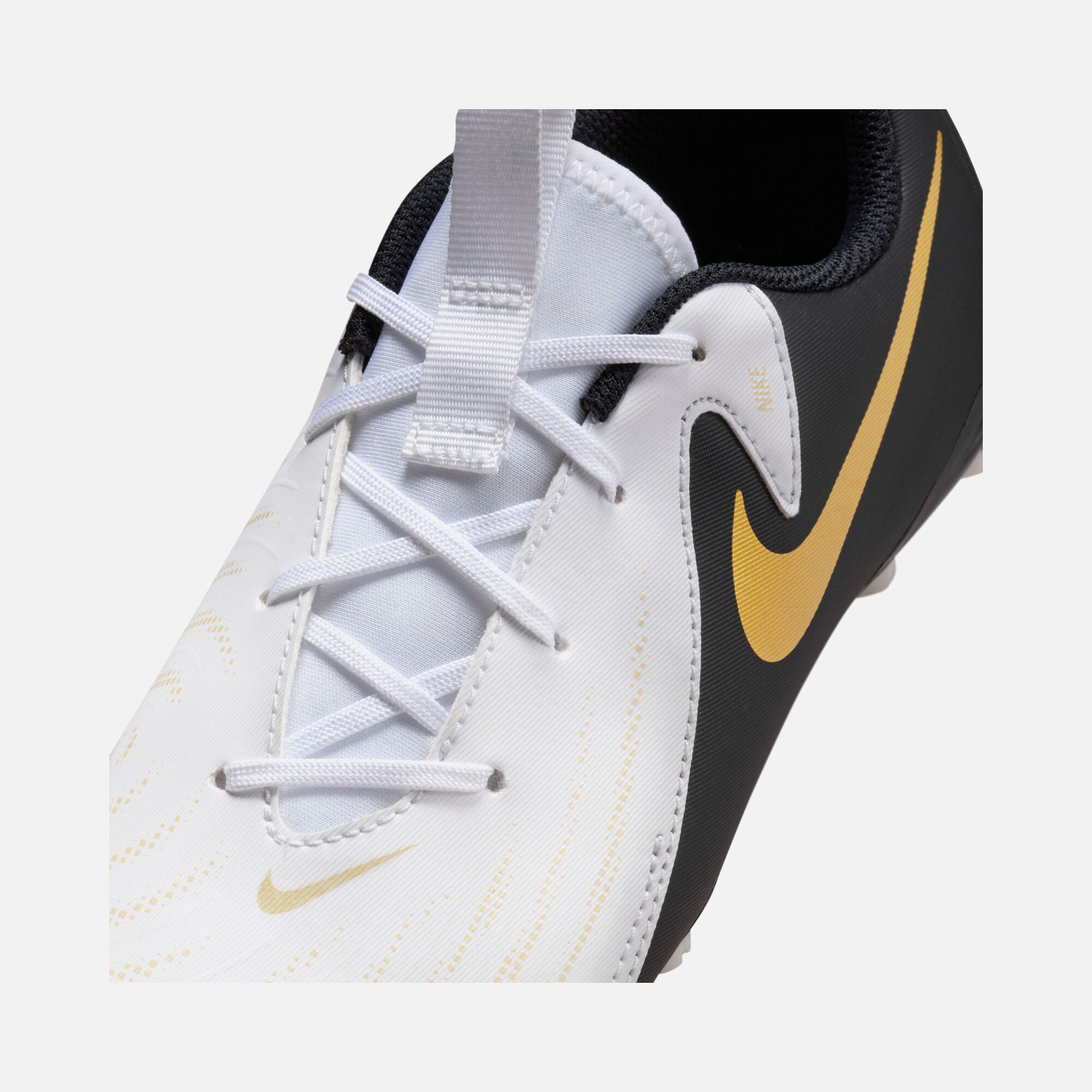 Nike Jr. Phantom GX II Academy FG/MG Multi-Ground Low-Top Çocuk Krampon