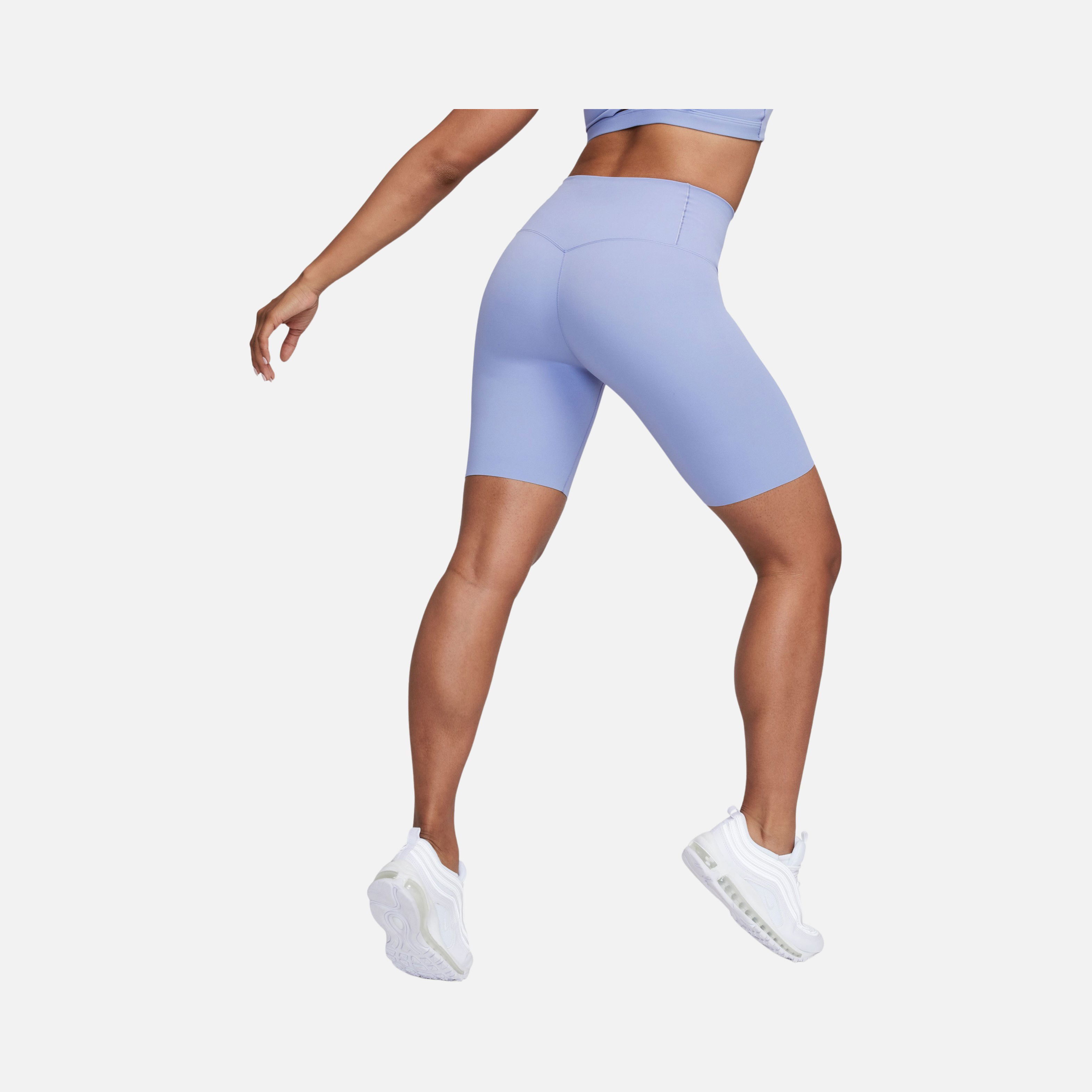 Nike Dri-Fit Zenvy Gentle-Support High-Waisted 20cm (approx.) Training Biker Kadın Şort