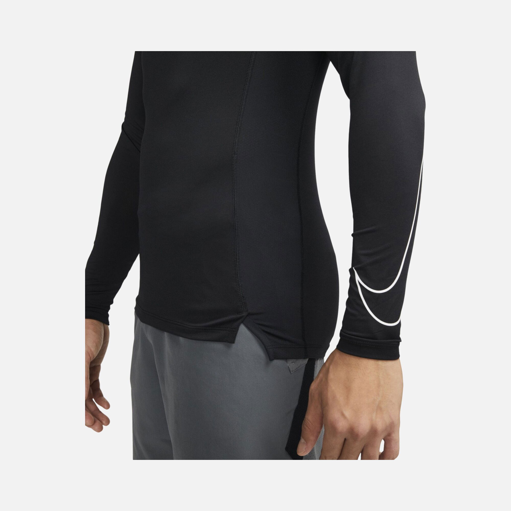 Nike Pro Dri-Fit Tight-Fit Athletic Training Long-Sleeve Erkek Tişört