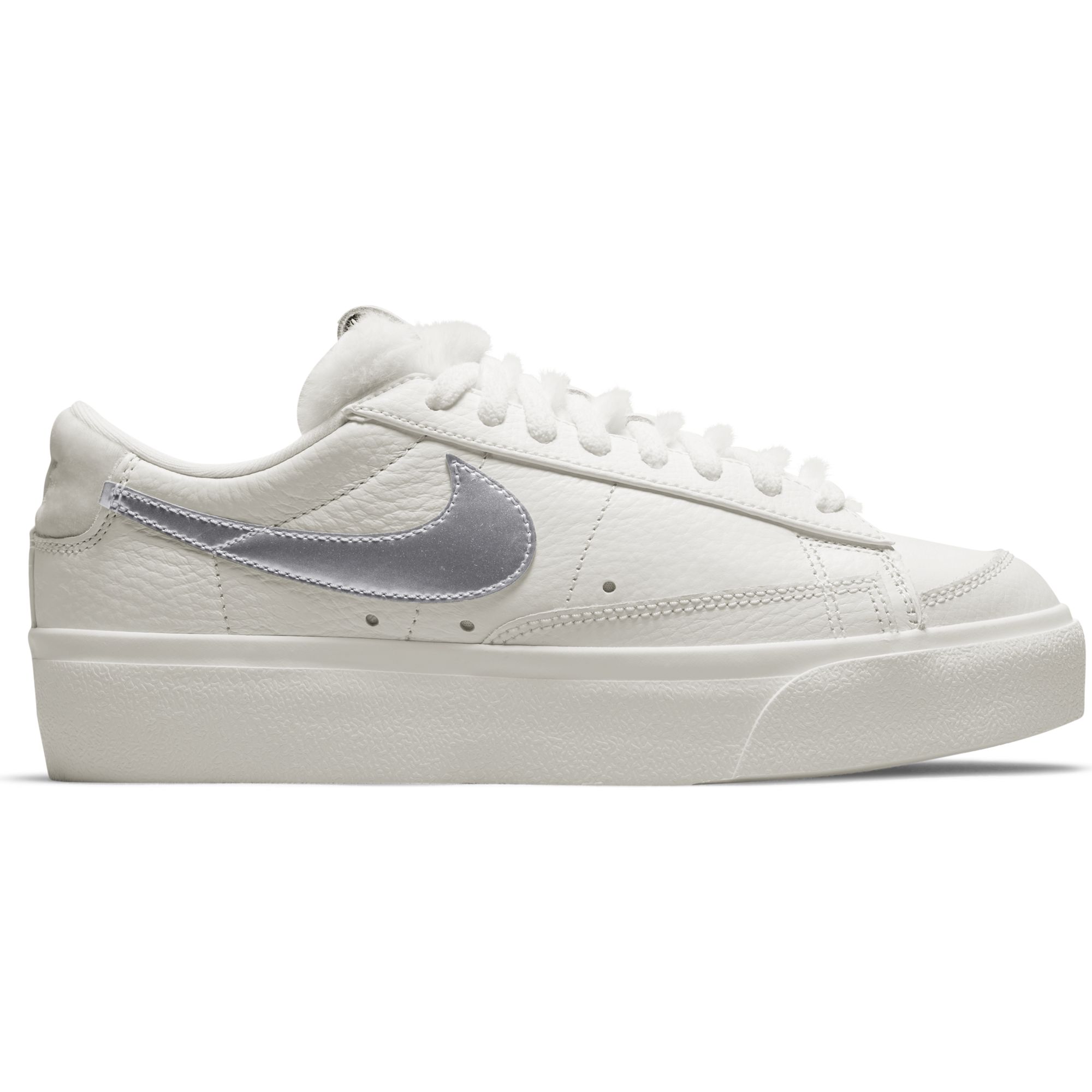 Nike Blazer Low Platform ''Metallic Swoosh'' Kadın Spor Ayakkabı