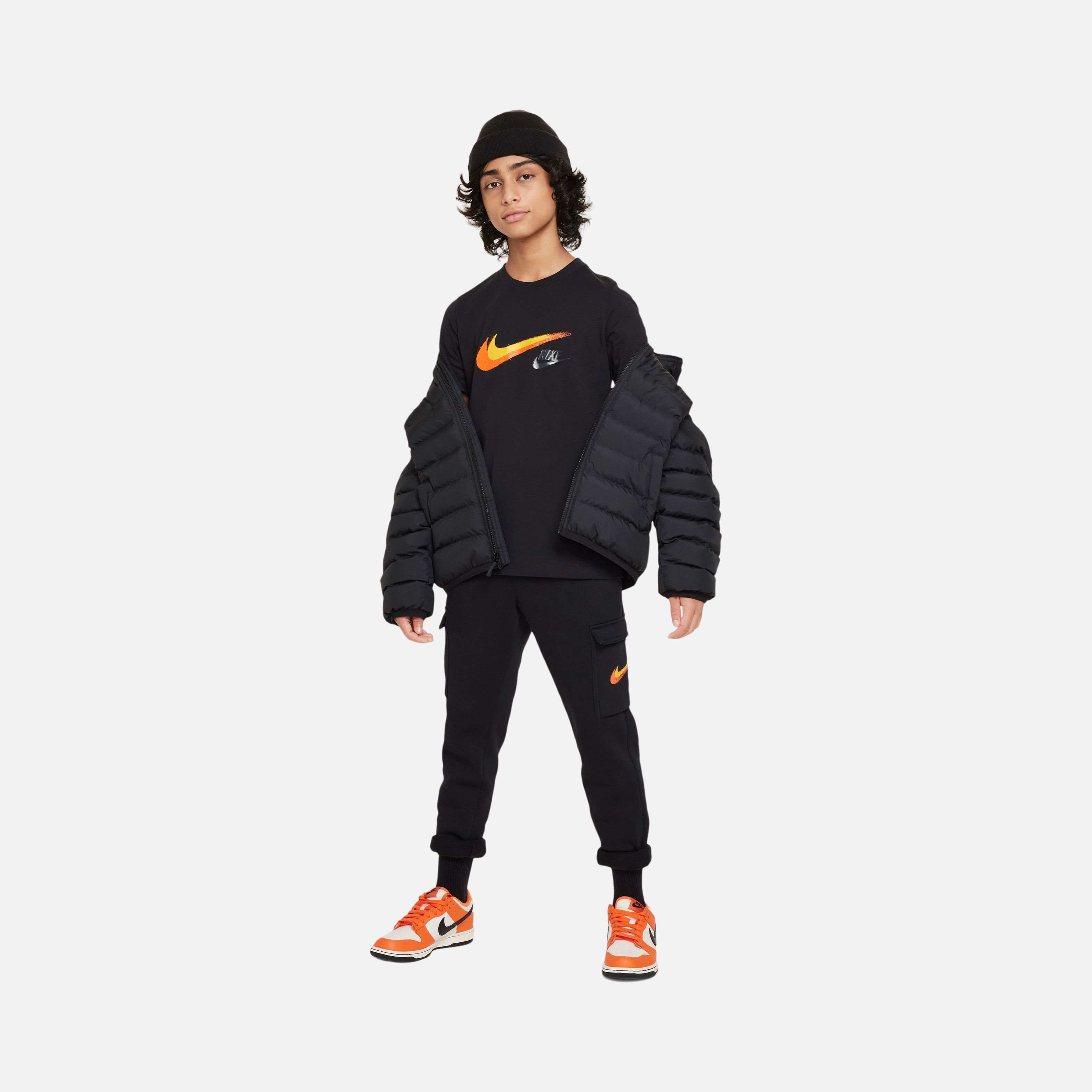 Nike Sportswear ''Multi Spray Paint Swoosh Logo'' Short-Sleeve (Boys') Çocuk Tişört