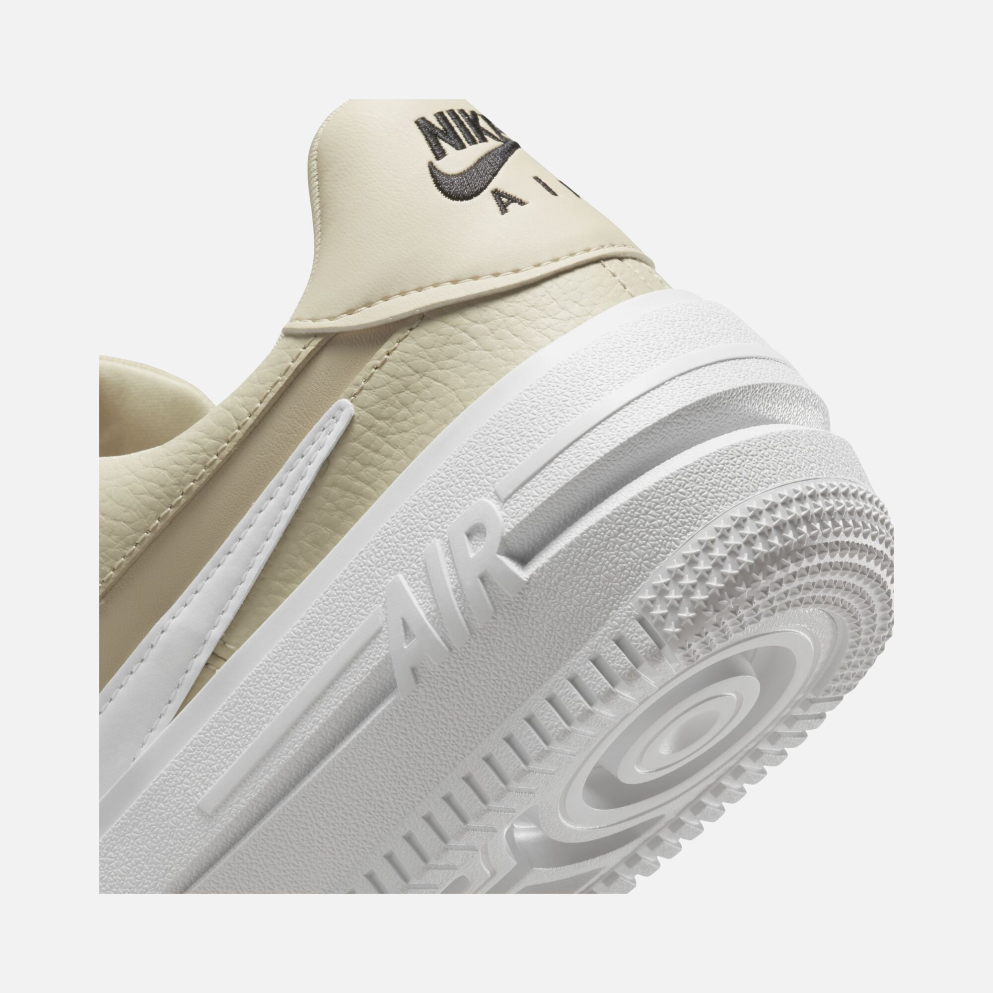 Nike Air Force 1 PLT.AF.ORM Kadın Spor Ayakkabı